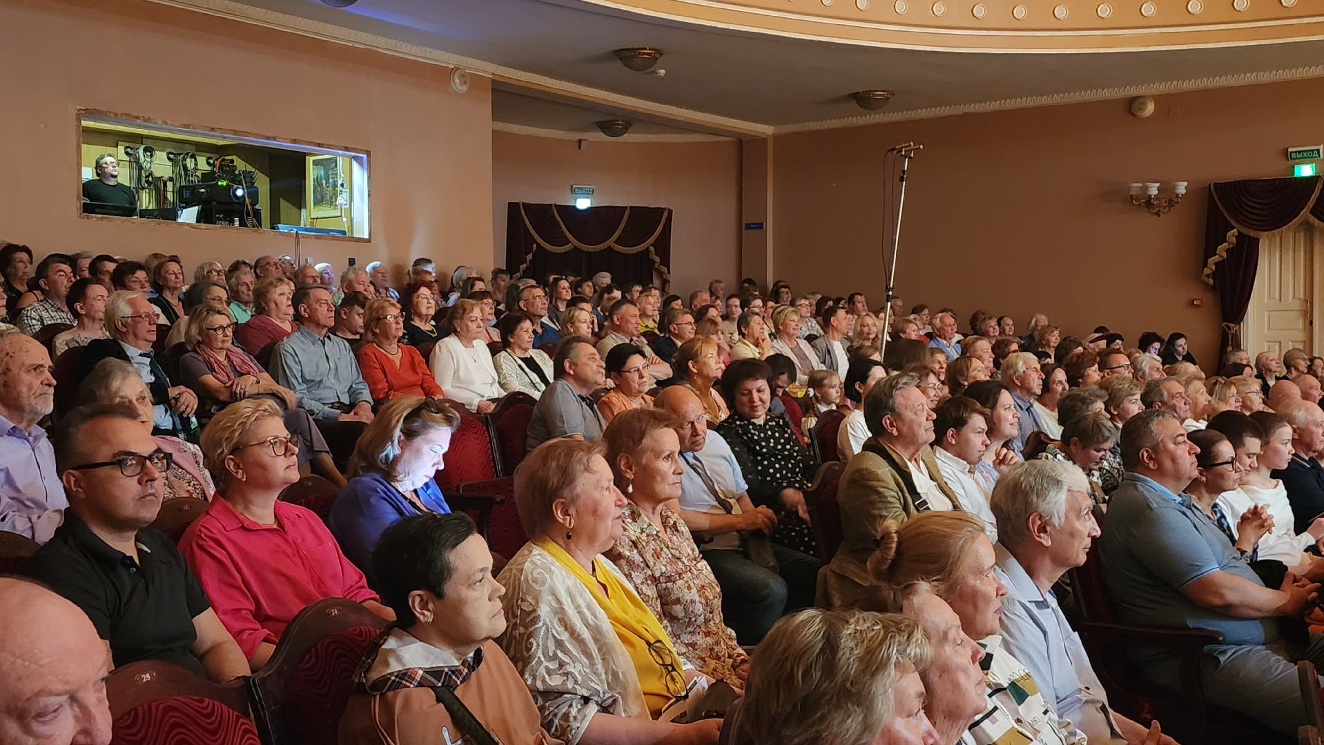 Свадьба Фигаро, Сергей Скрипка, Жуковский симфонический оркестр, народный артист, хор кредо, Моцарт, Бомарше, академия хорового искусства,