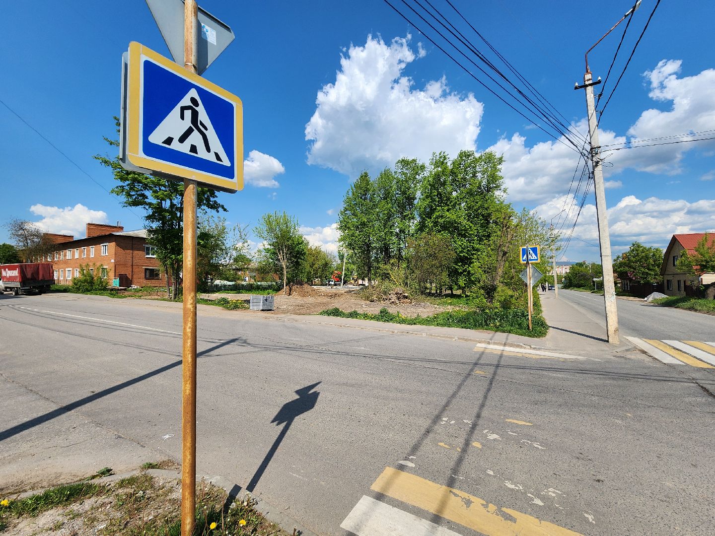 серпухов, благоуйстройство, микрорайон бумажной фабрики, улица дальняя, детская площадка,