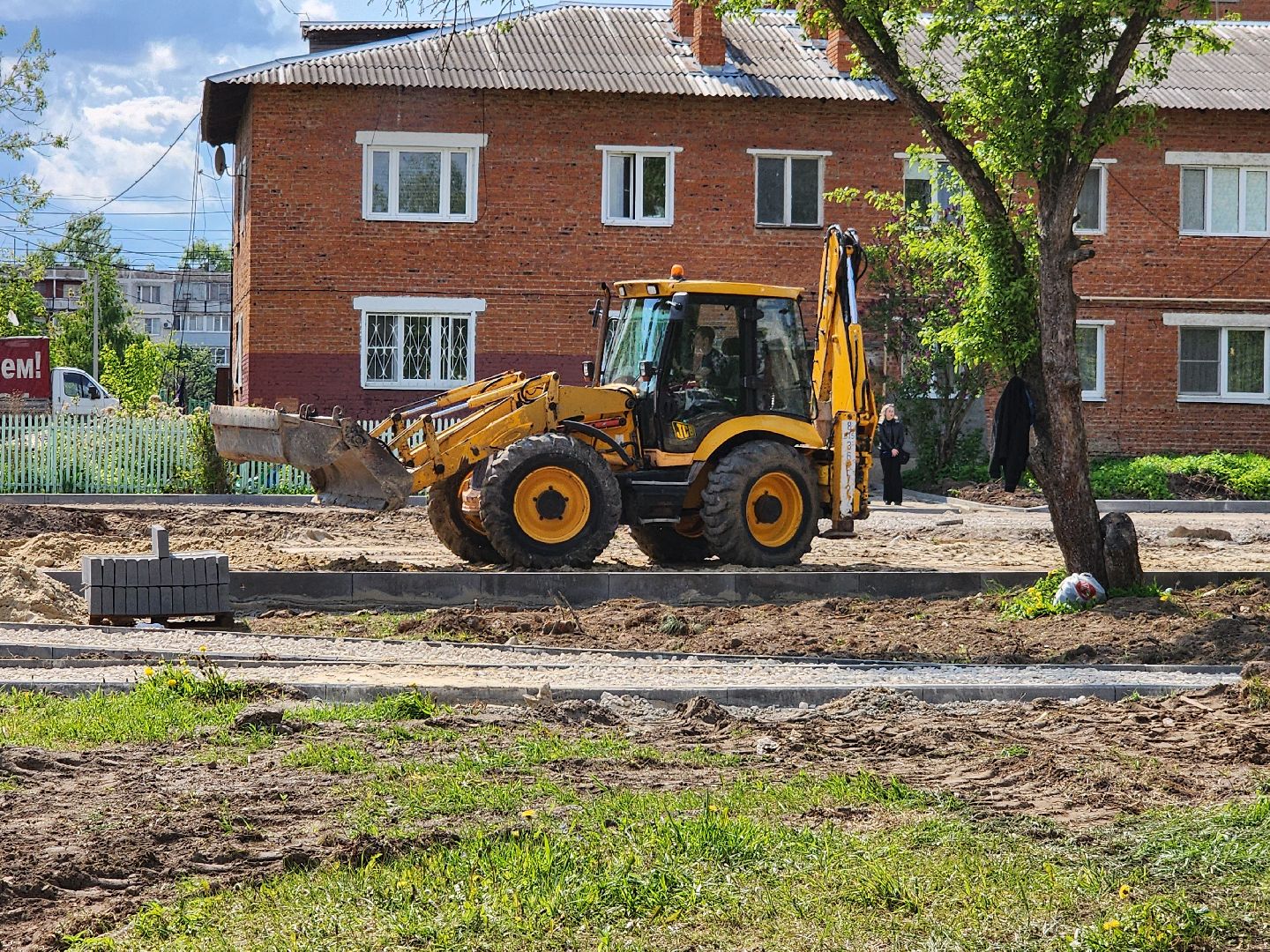 серпухов, благоуйстройство, микрорайон бумажной фабрики, улица дальняя, детская площадка,