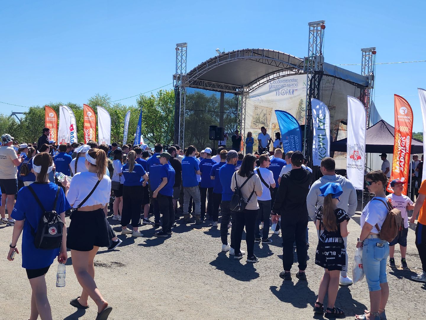 серпухов, река ока, пляж на оке, серпуховские мальдивы, депутат-эколог, Особенности национальной уборки, уборка,