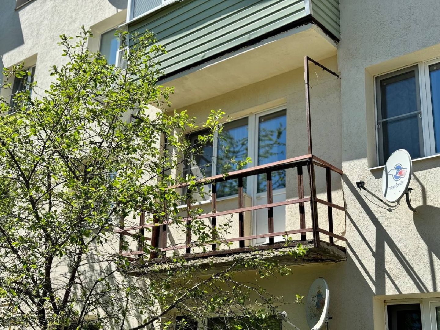 балкон, капитальный ремонт, бригада рабочих,