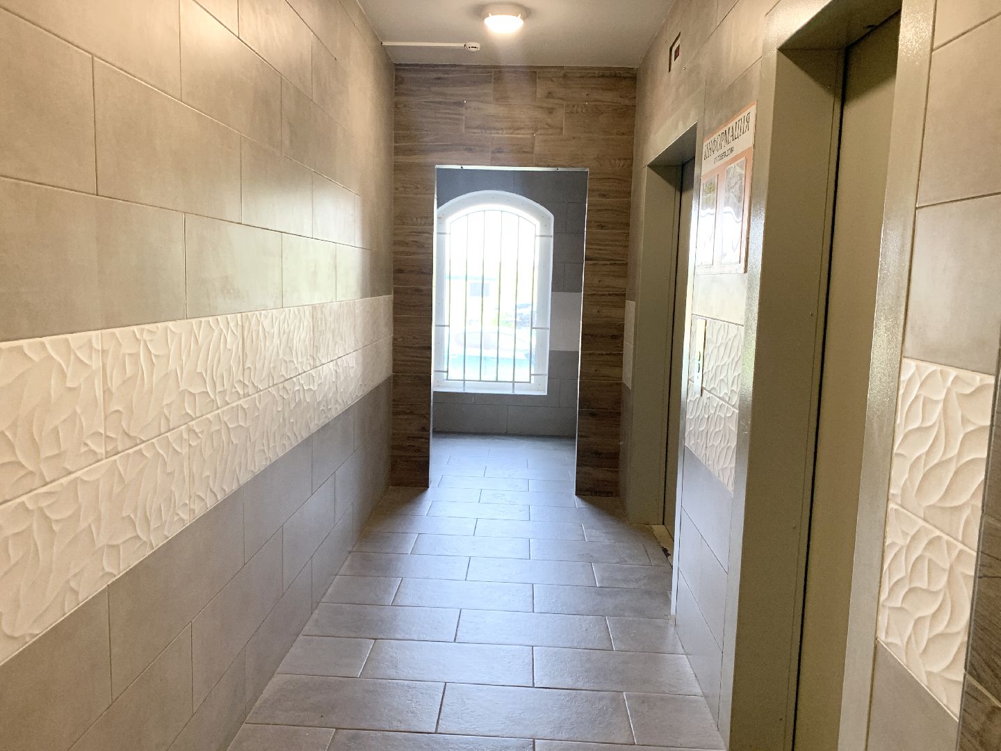 Балашиха, Подмосковье, ремонт подъездов, панно с пейзажами,