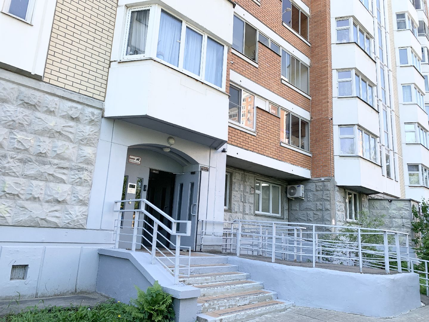 Балашиха, Подмосковье, ремонт подъездов, панно с пейзажами,