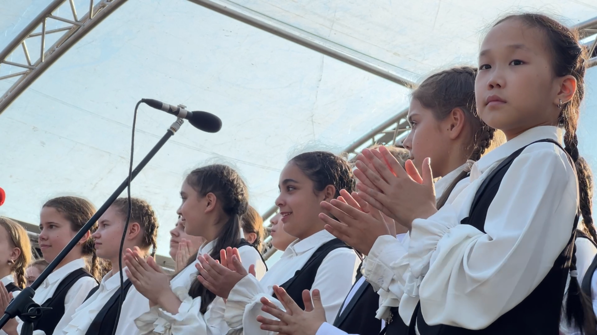 химки, культура, школа искусств, благотворительный концерт, благотворительный сбор, дети,