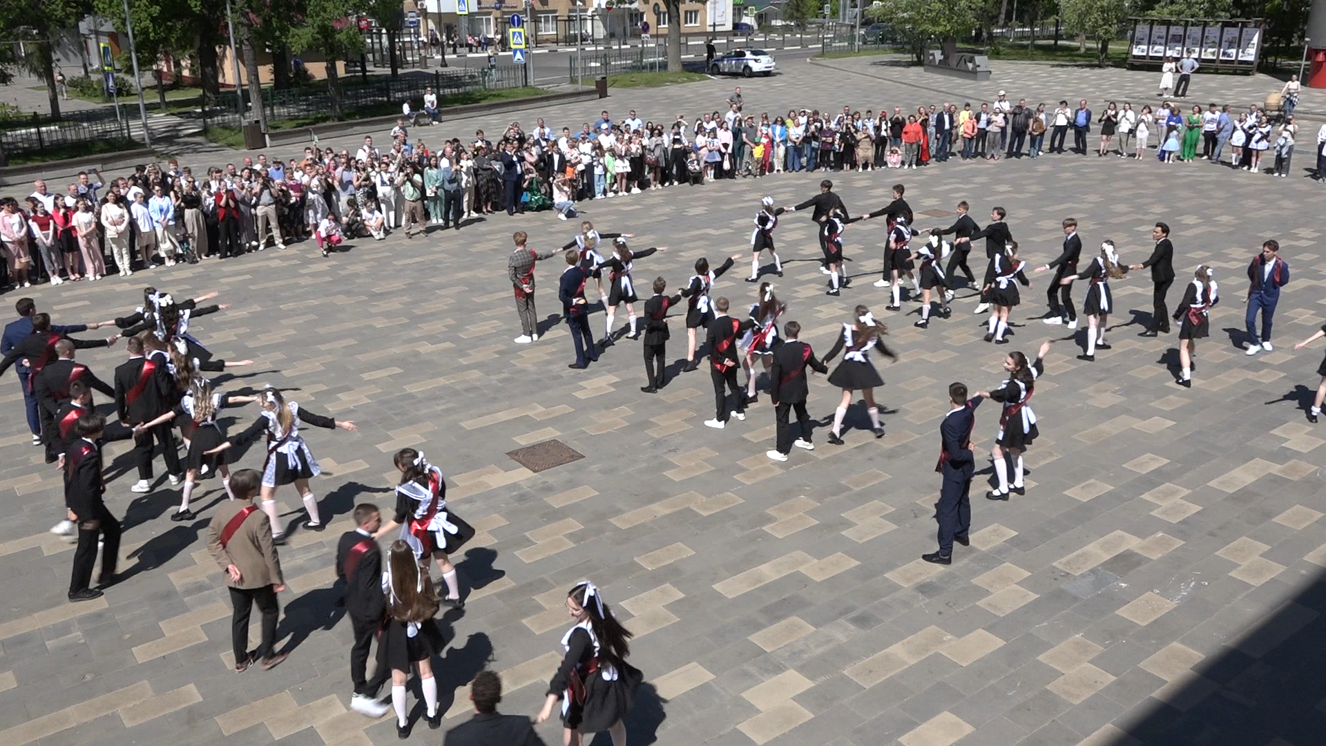 школа им АС Попова, Власиха школа Попова, выпускной 2024, одиннадцатиклассники поповки, последний звонок 11 класс,