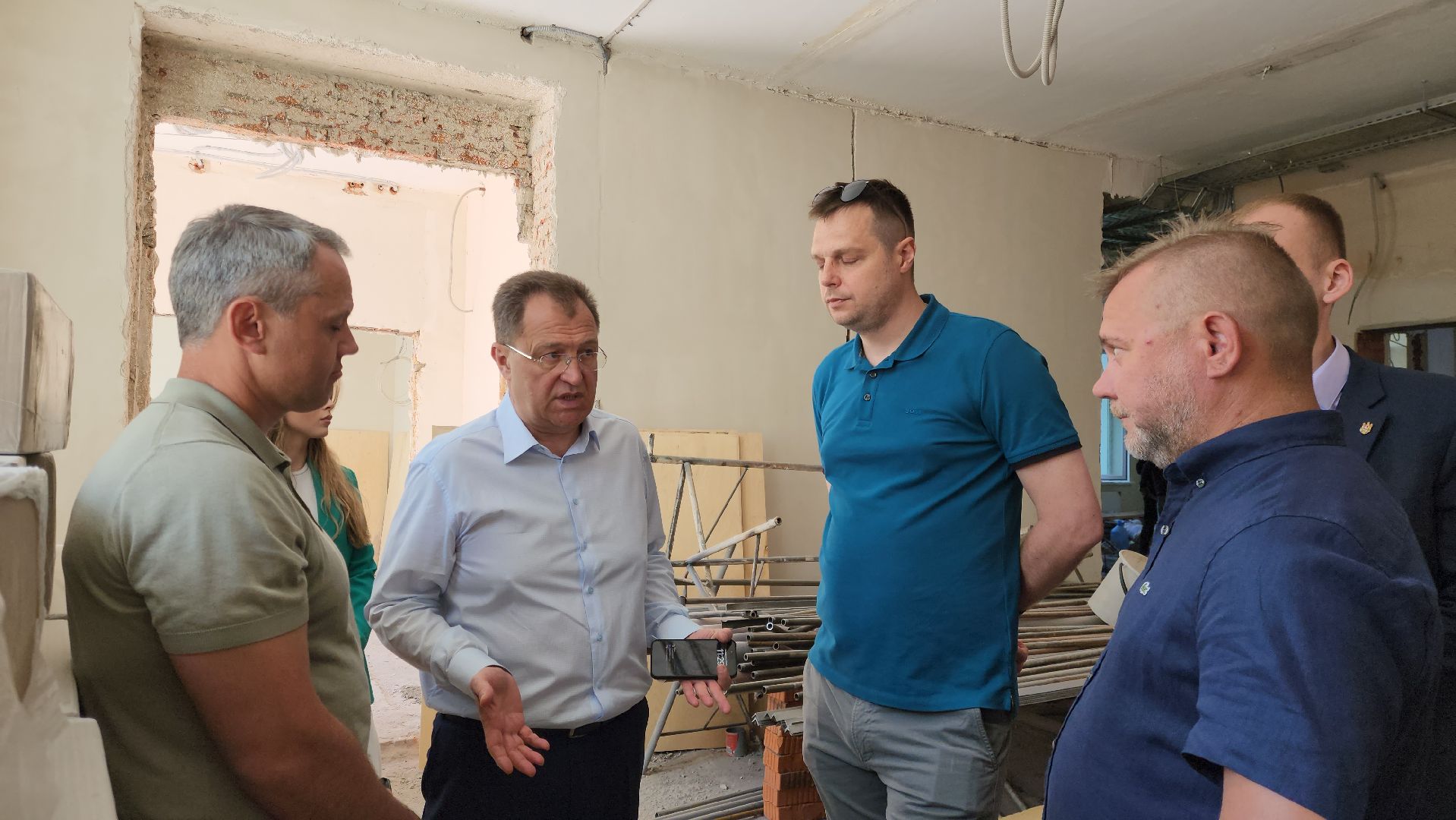 строительство, ремонт, жители, общество, цо 8, ремонт школы,