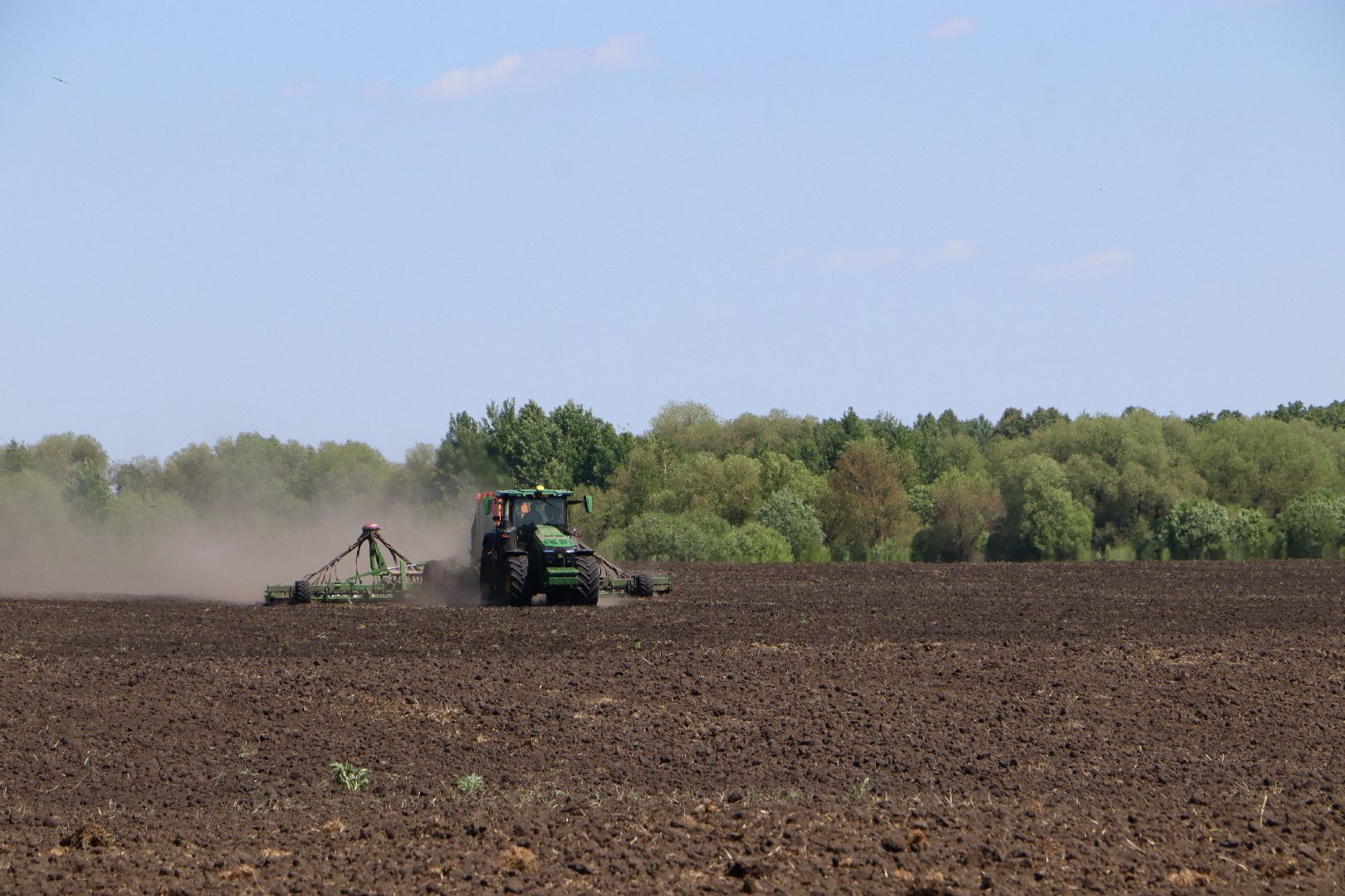 Серебряные Пруды, посевная 2024, яровой сев, аграрии Серебряных Прудов,