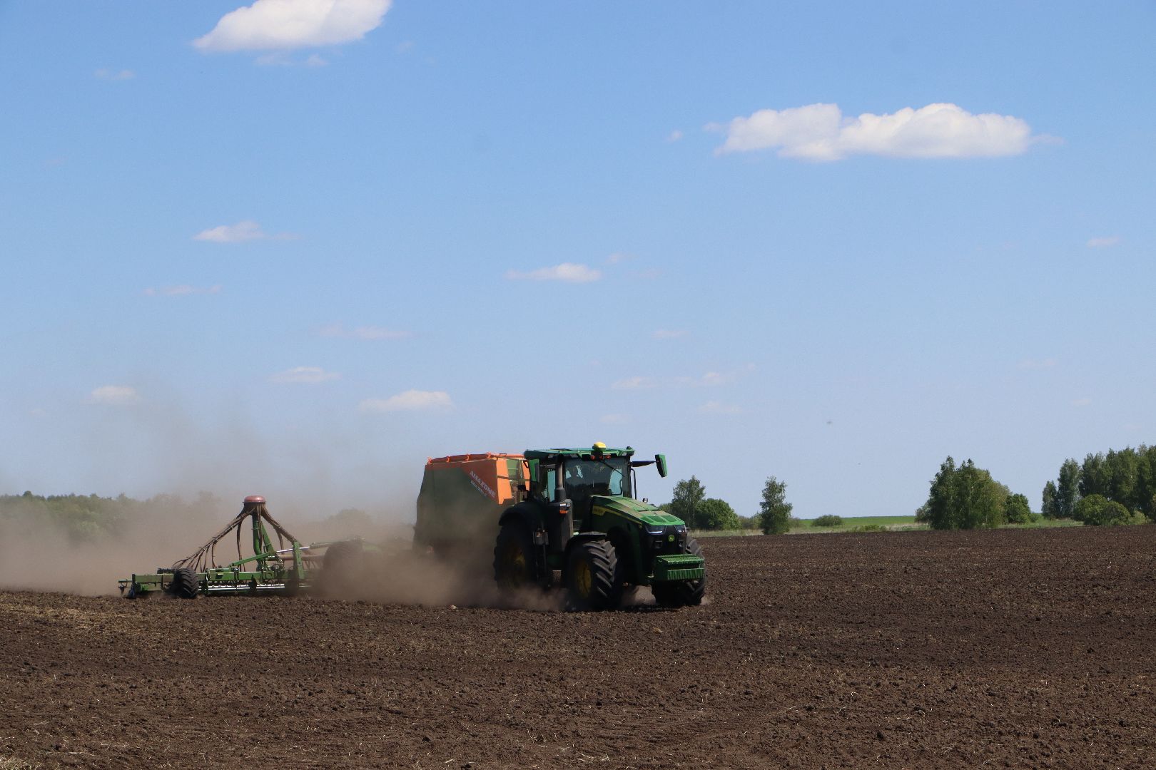 Серебряные Пруды, посевная 2024, яровой сев, аграрии Серебряных Прудов,