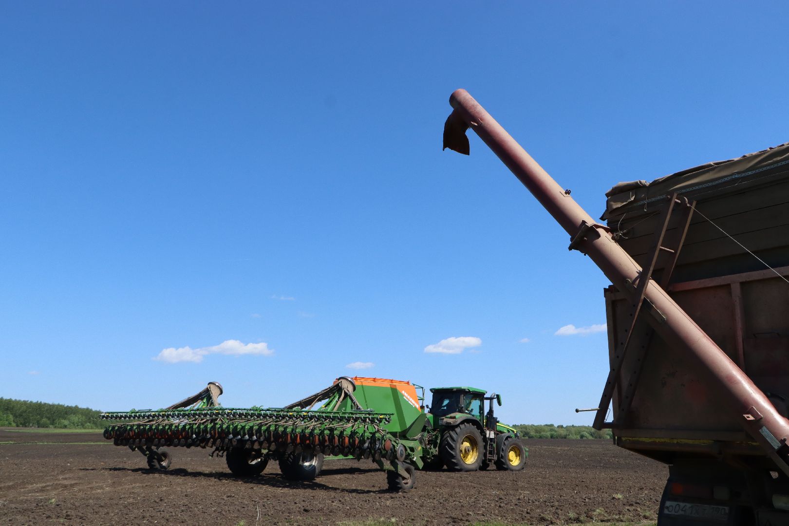 Серебряные Пруды, посевная 2024, яровой сев, аграрии Серебряных Прудов,