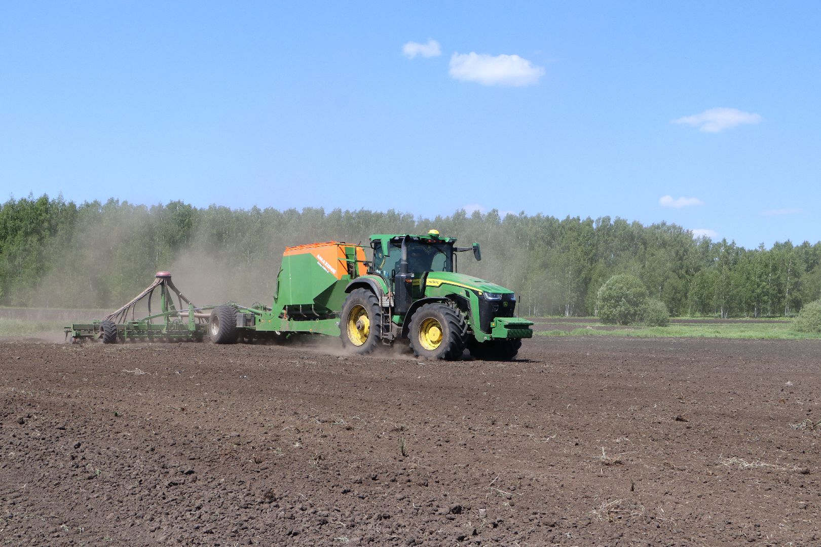 Серебряные Пруды, посевная 2024, яровой сев, аграрии Серебряных Прудов,