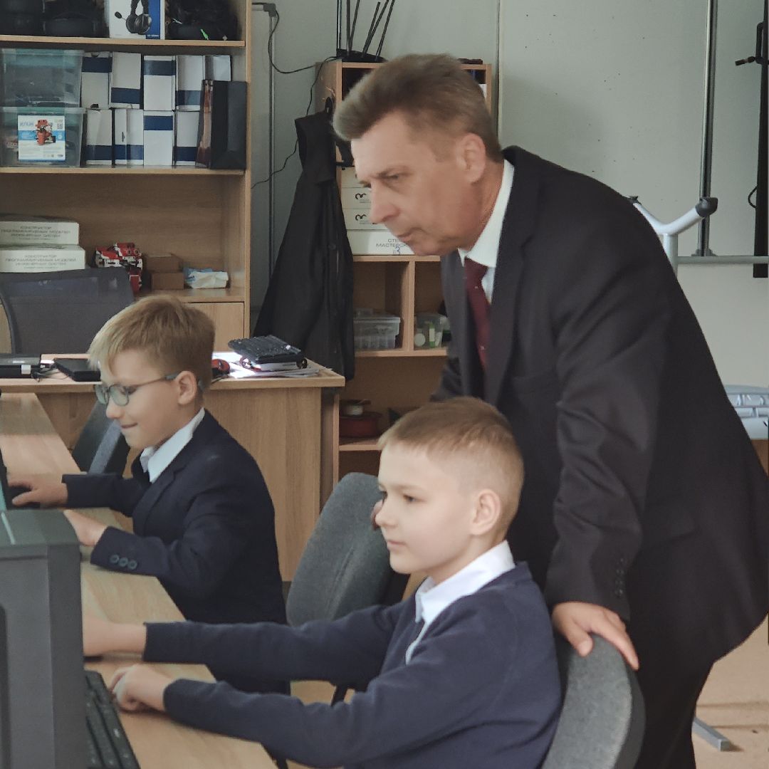 чехов, образование, третьеклассники, школа, компьютерная игра,