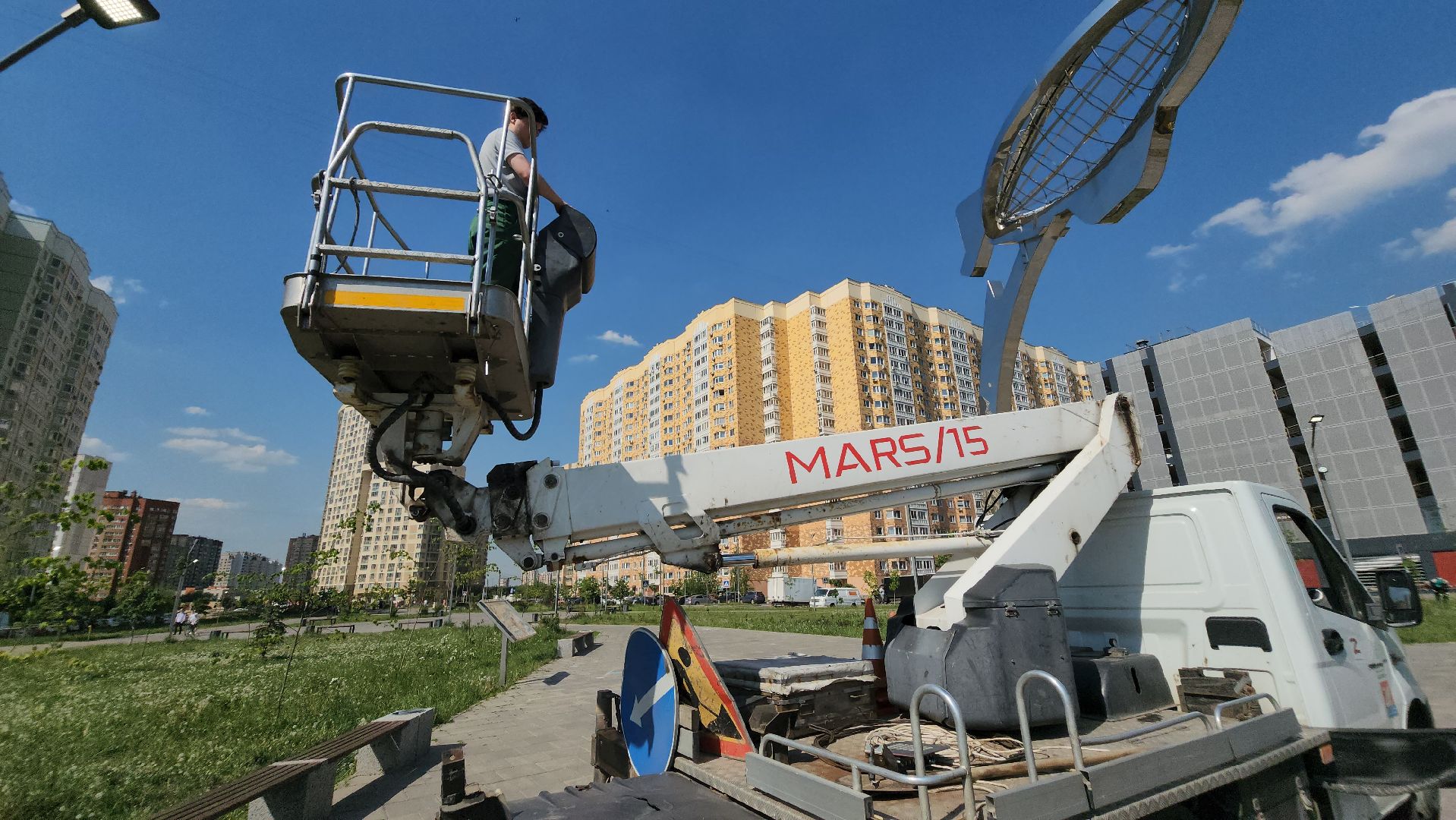 долгопрудный, светильник, Бульвар Умберто Нобиле, электрика,