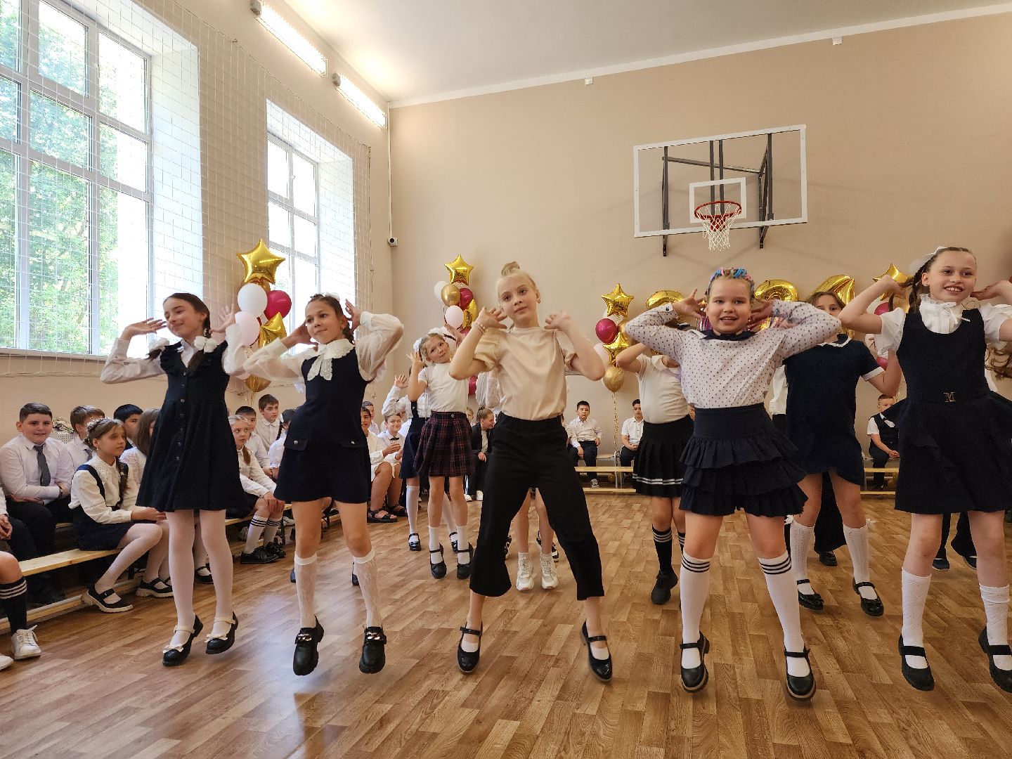 ногинск, общество, жители, школа, выпускной, выпускной 4 класс, образование,