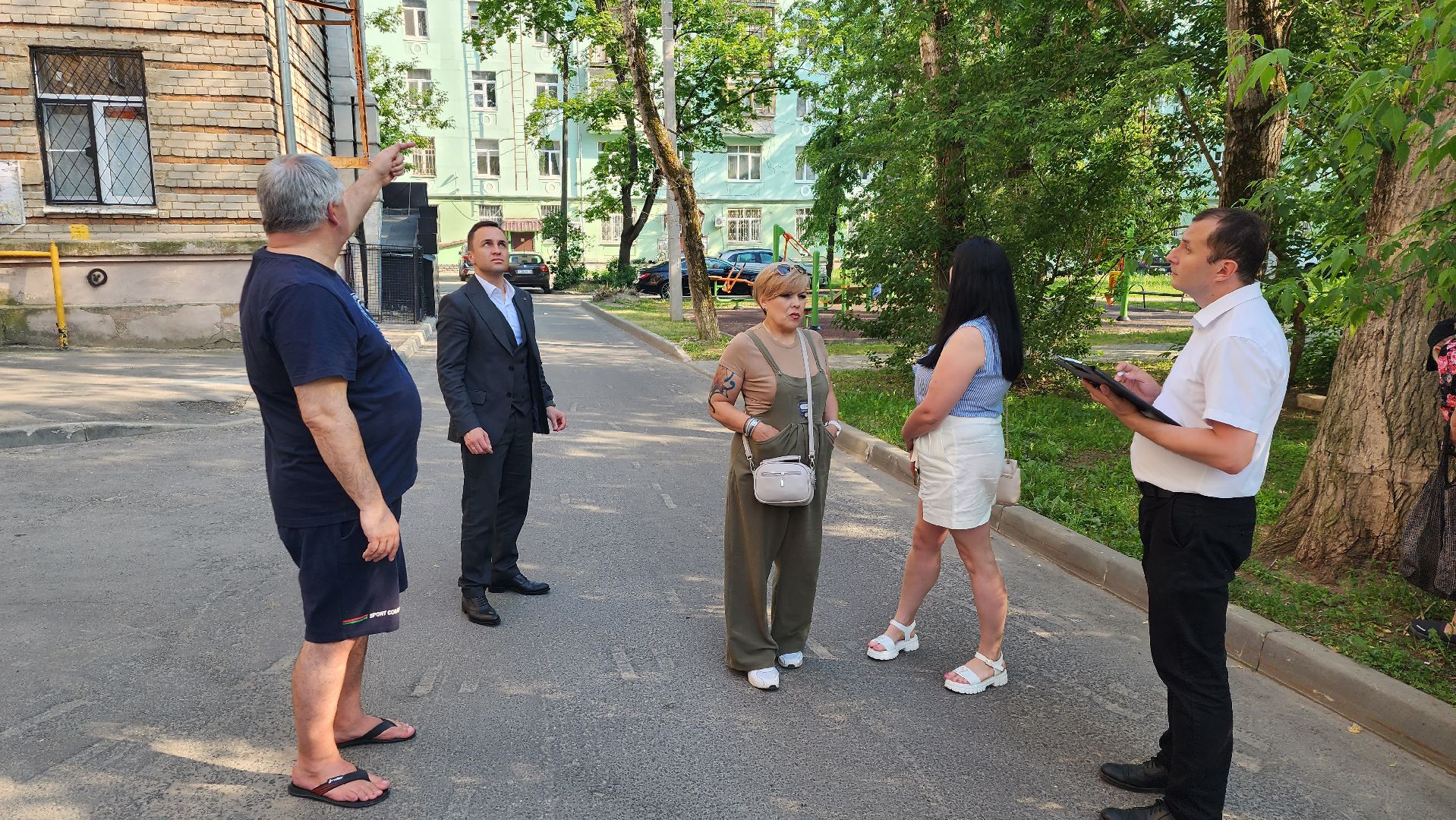 обходы, заместитель главы, Григорий Грибанов, ул Советская, кронирование, Старый город, ул Маяковского, ул Горького, ул Ломоносова,