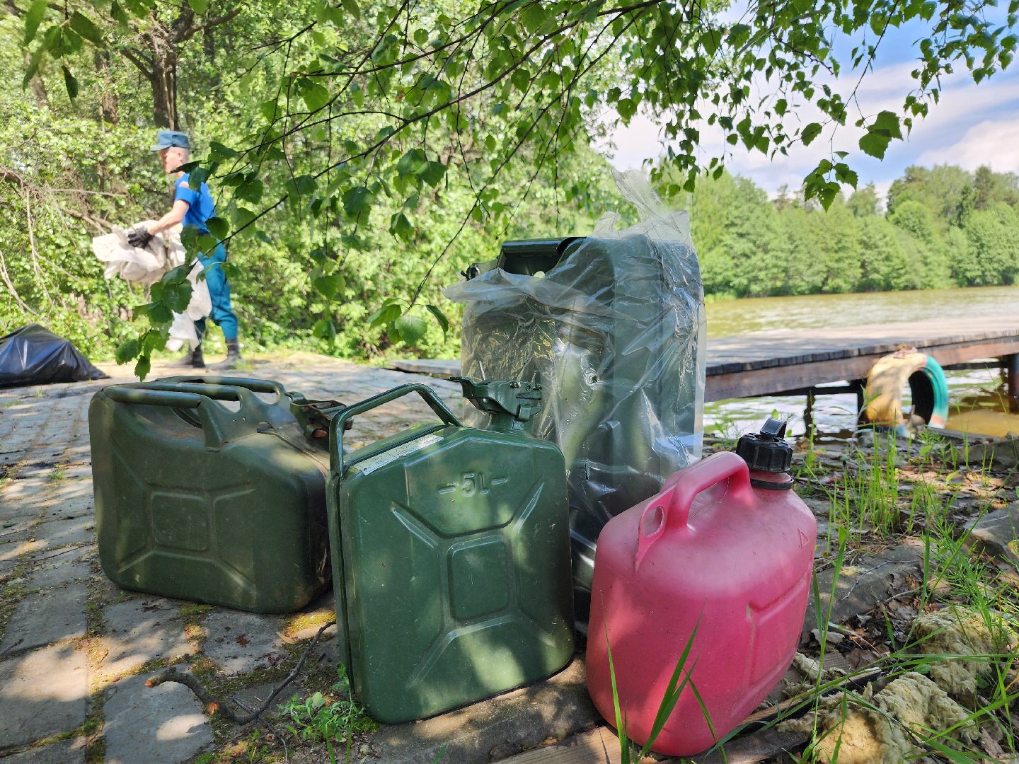 экологическая акция, очистка водоема, Бисеровское озеро, Бисерово, Богородский городской округ,