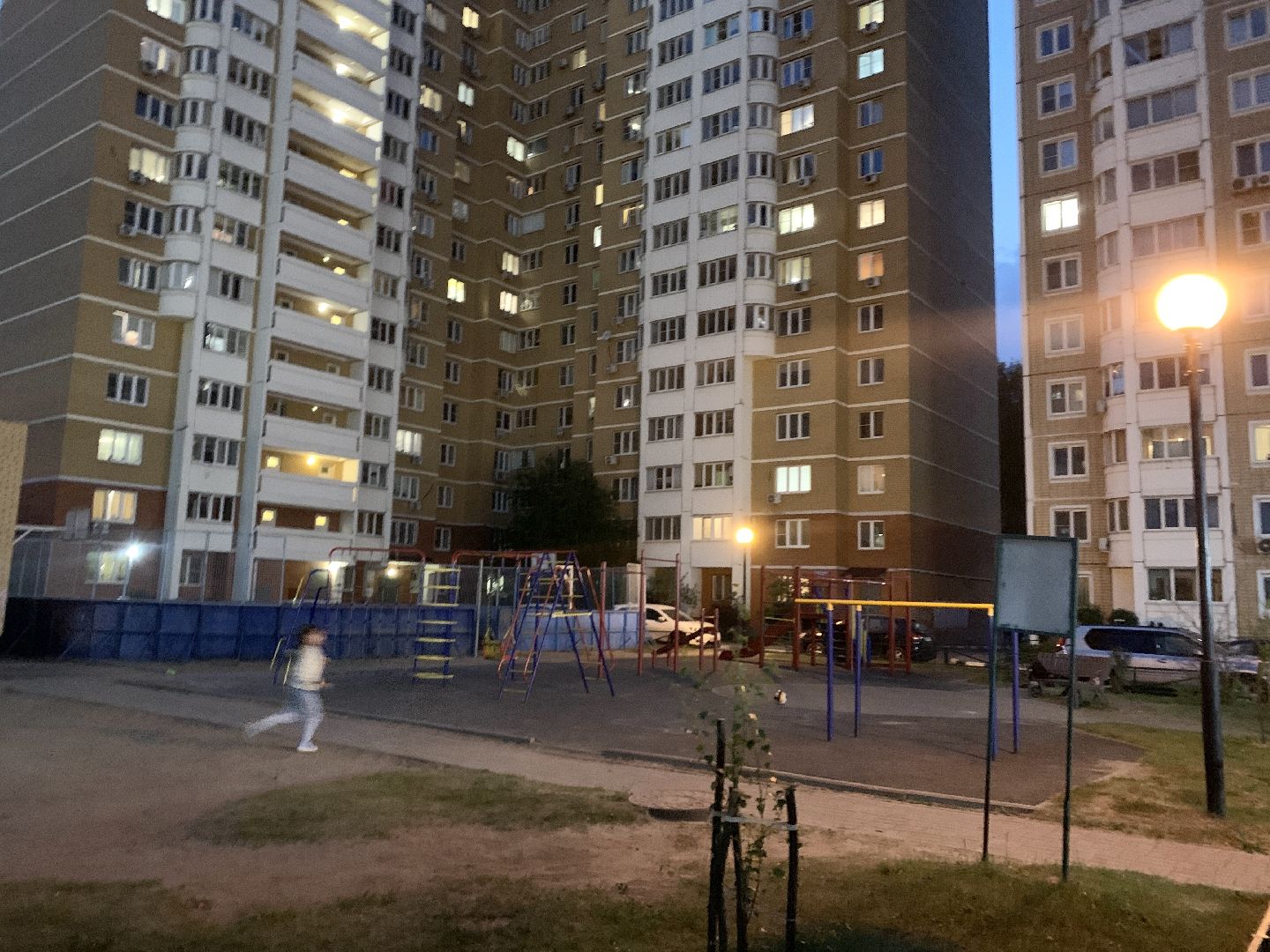 Балашиха, Подмосковье, благоустройство дворов, детская площадка, освещение, выездная администрация,