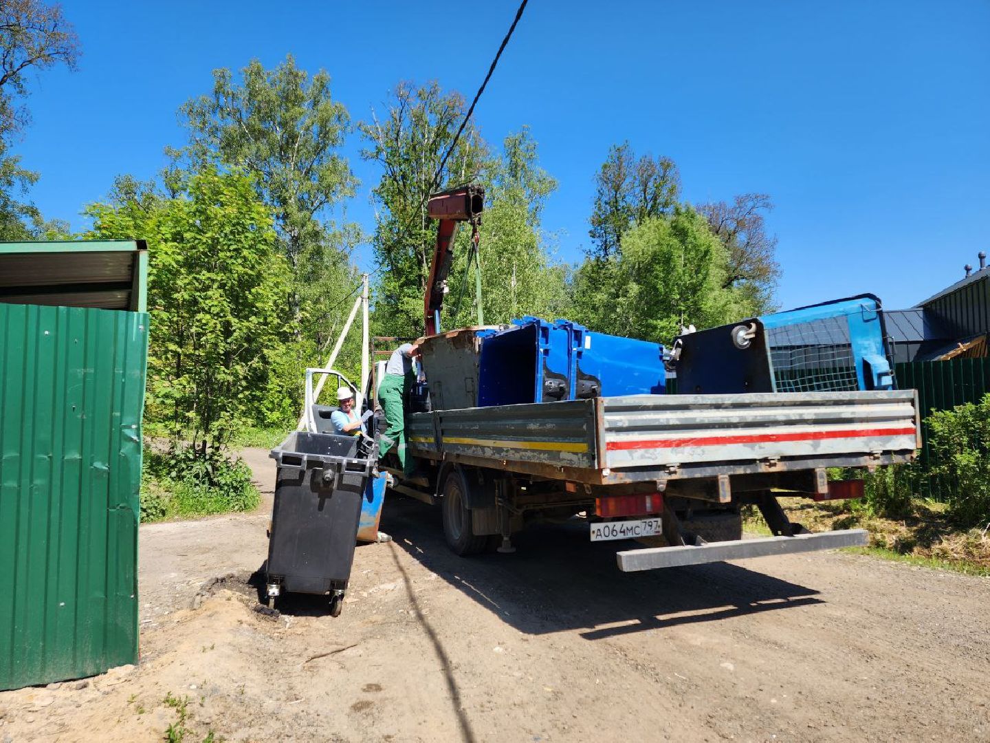 чехов, контейнерные баки, установка, администрация, мусорный контейнер, контейнерная площадка,