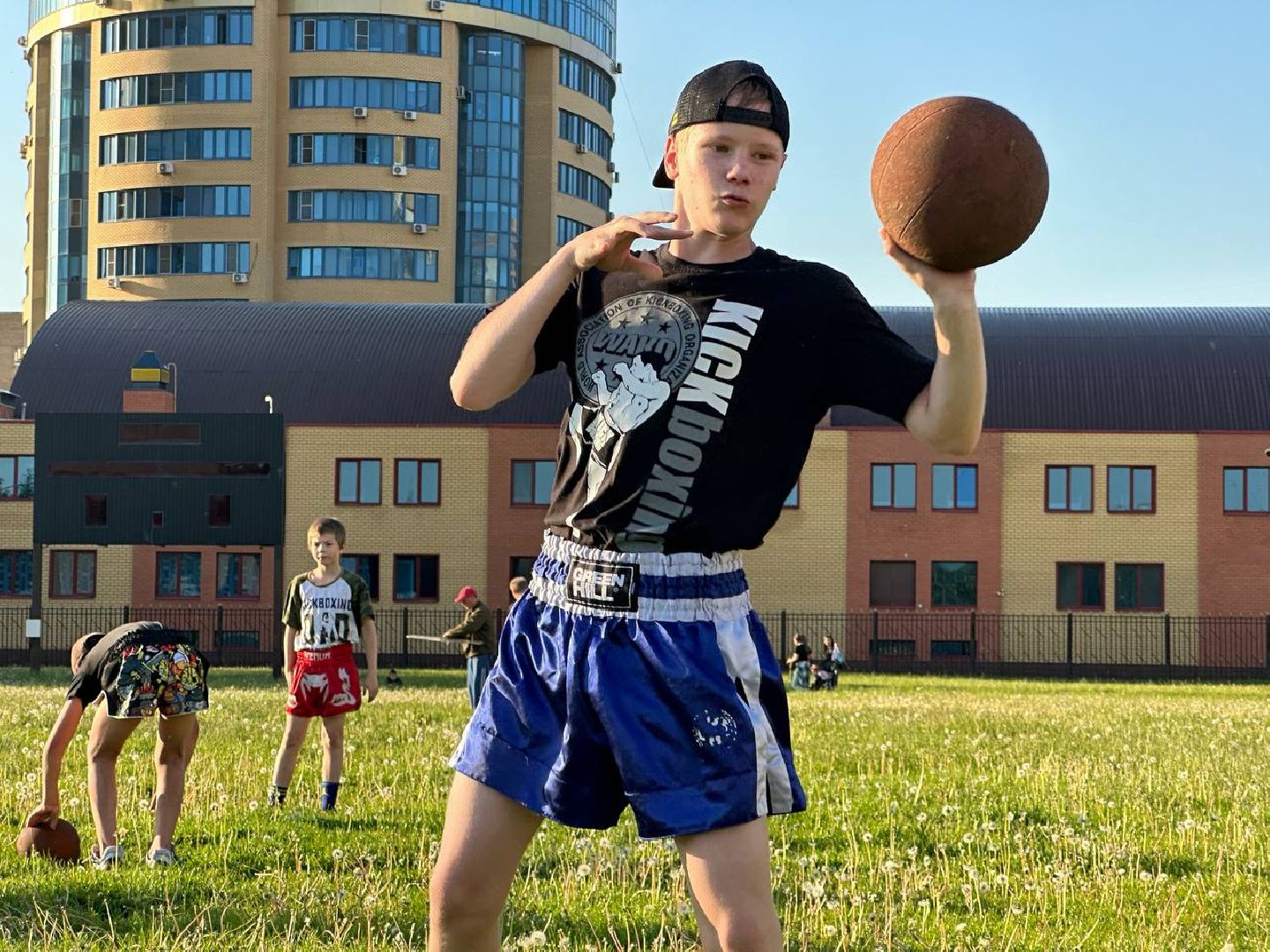 Реутов, бокс, кикбоксинг, Святогор Смирнов, боксер, чемпион России,