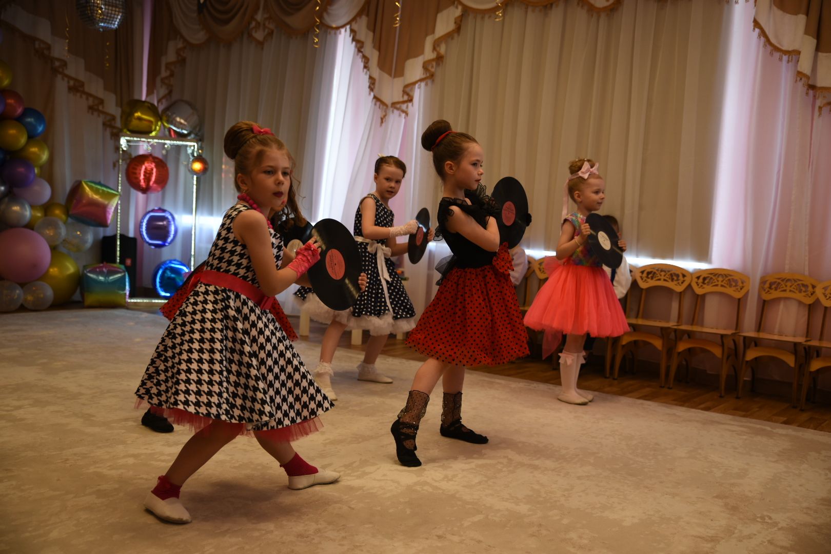 Бронницы, выпускной 2024, Выпускной в детском саду, Стиляги,