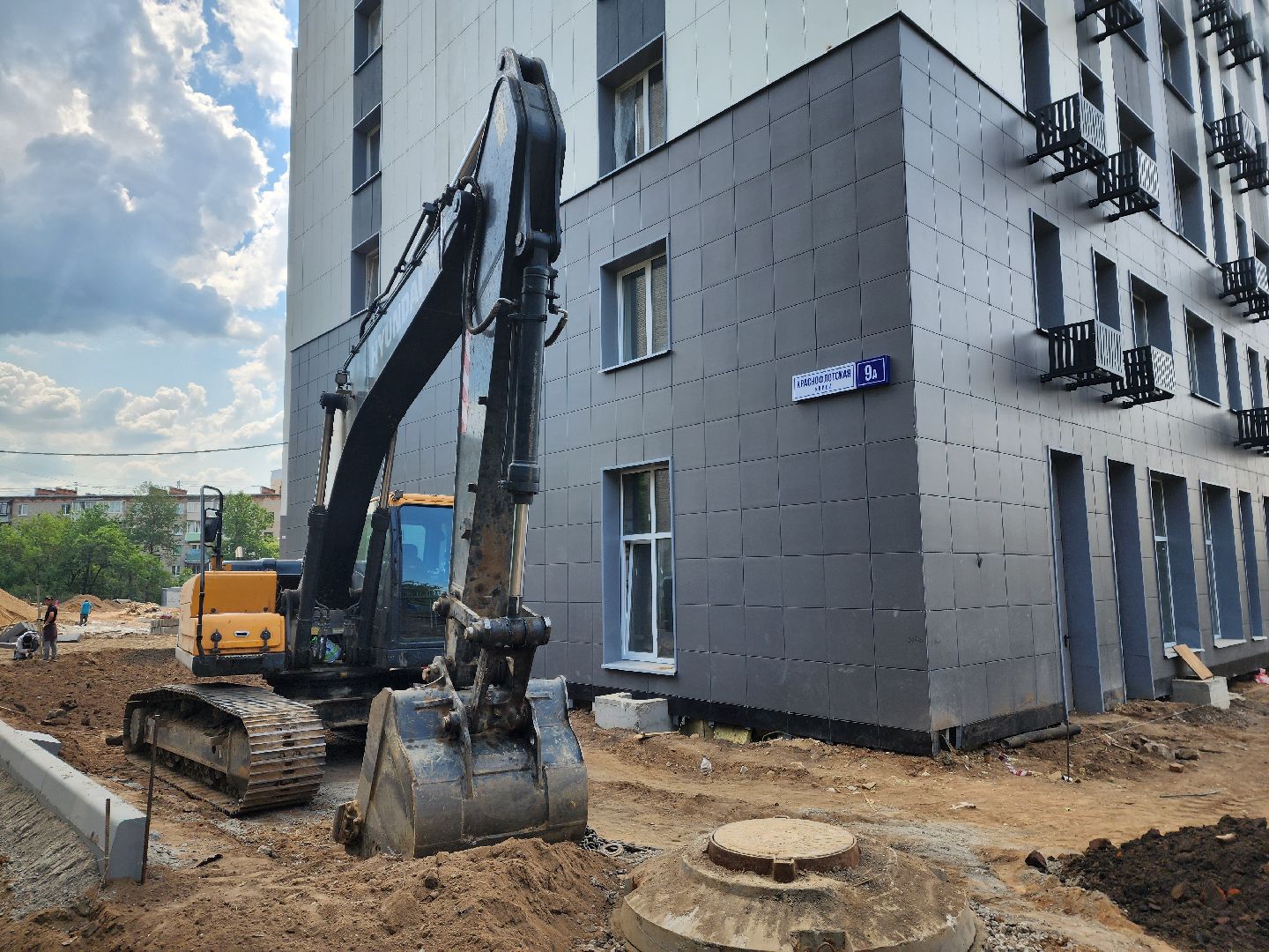 красноармейск, г.о. пушкинский, дом для переселенцев, стройка,