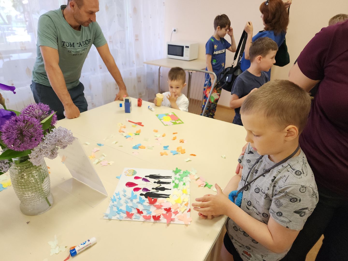 ивантеевка, центр социального обслуживания, дети, мастер класс, сво, подарки бойцам,