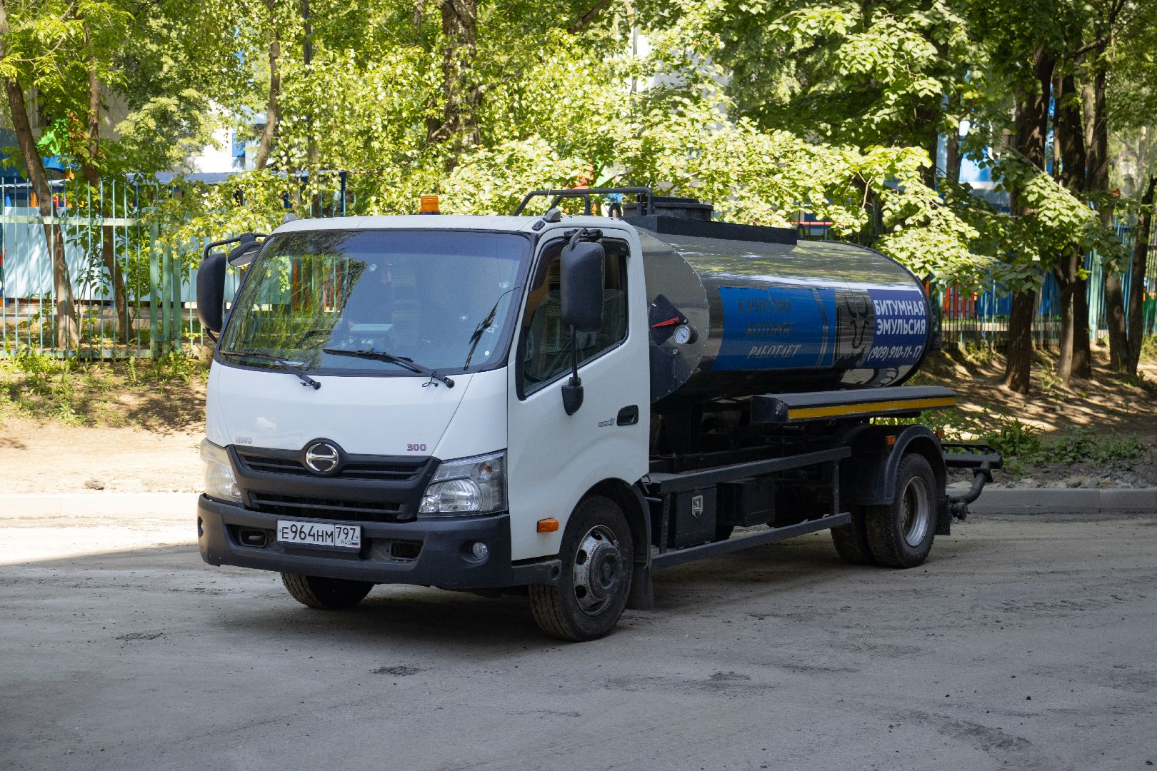 дзержинский, жкх и благоустройство, томилинская, лесная, асфальтирование дорог, андроник пак, никита иванов,