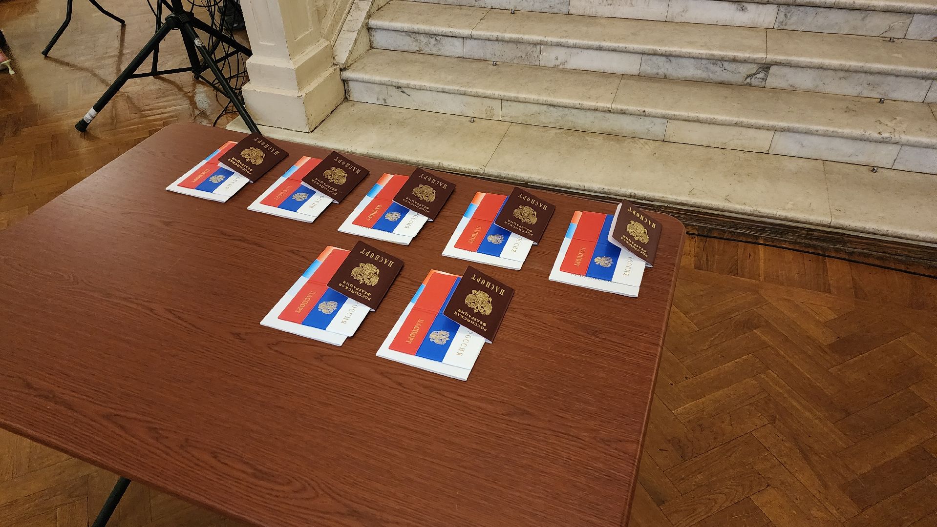 вручение паспортов, Дворец культуры, борис аубакиров, Татьяна Еременко,