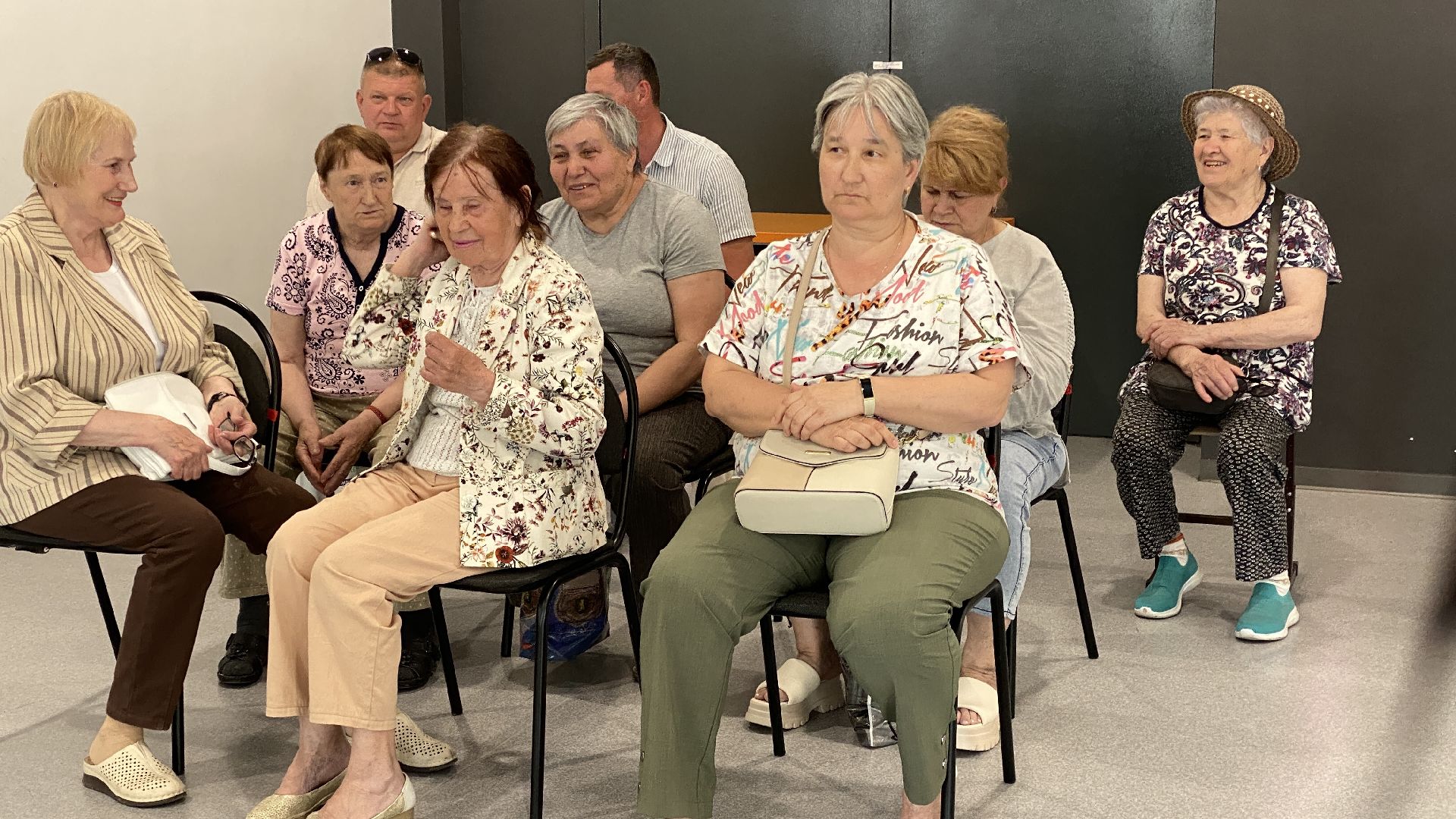 выездная администрация, встреча администрации с жителями, власть, глава ленинского городского округа, жена мобилизованного, ленинский городской округ,