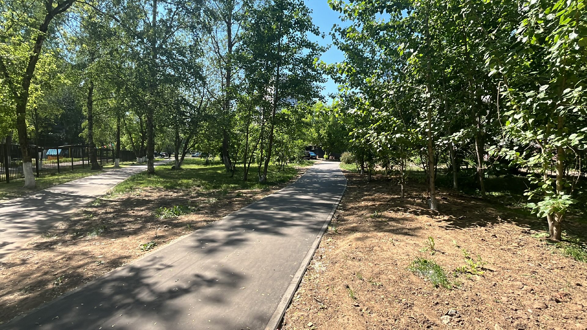 пешком, дорожка, пешеходная дорожка,