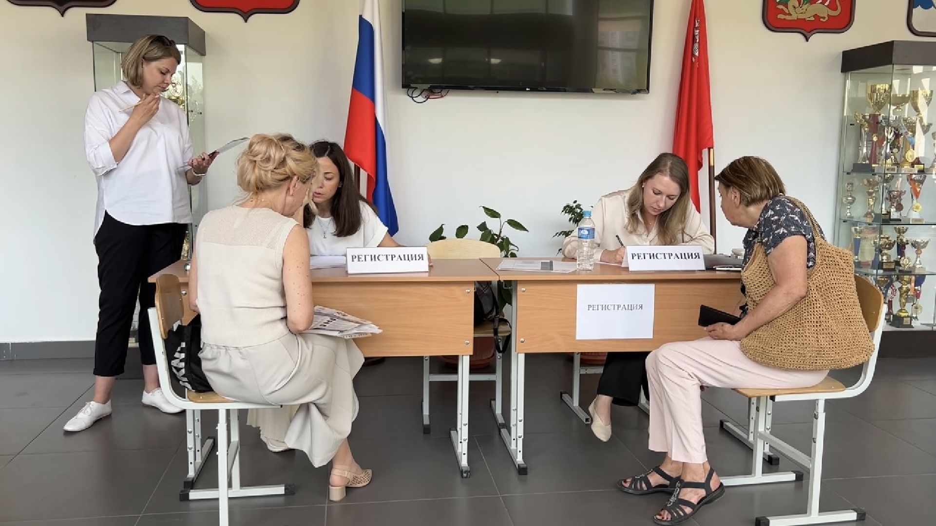 химки, выездная администрация, благоустройство, ремонт подъездов, обращение жителей,