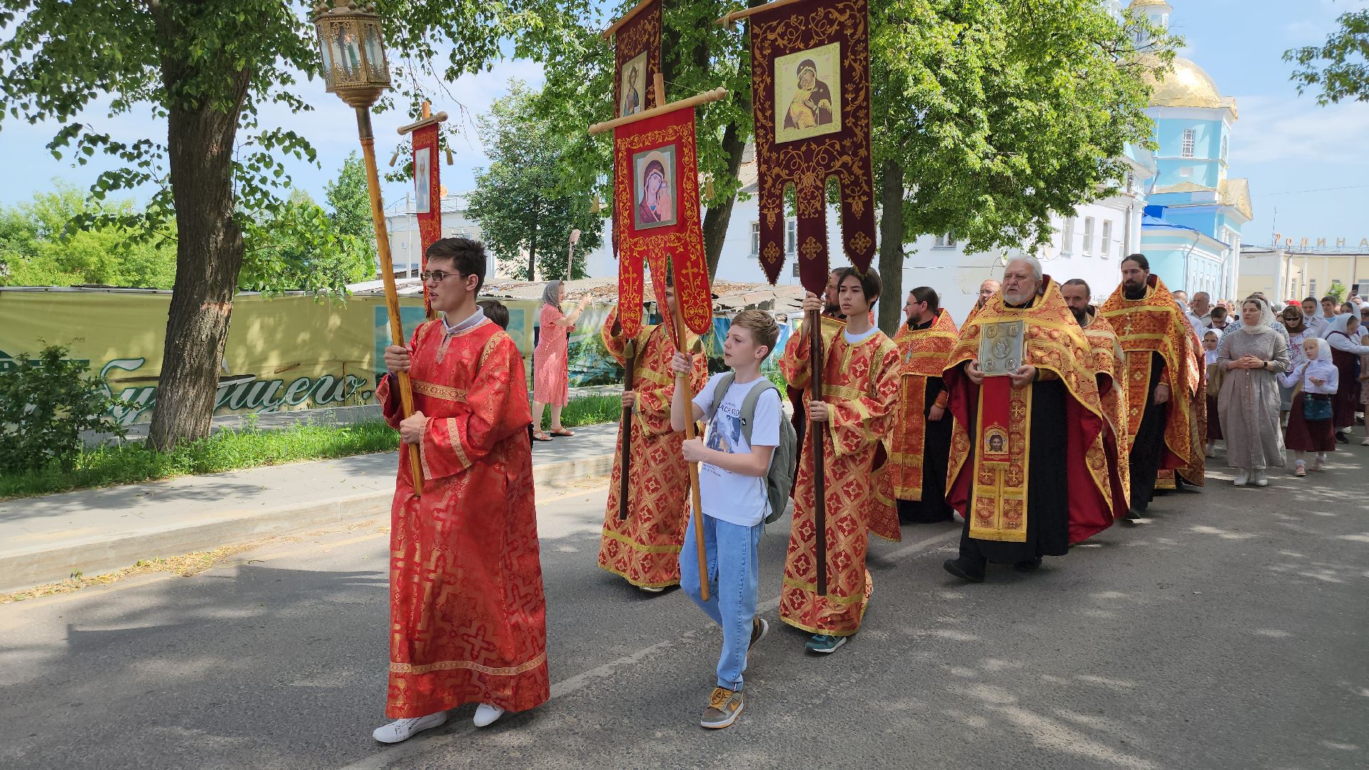 кашира, детский крестный ход, пасха, православие, церковь, преображенский собор, введенский храм,