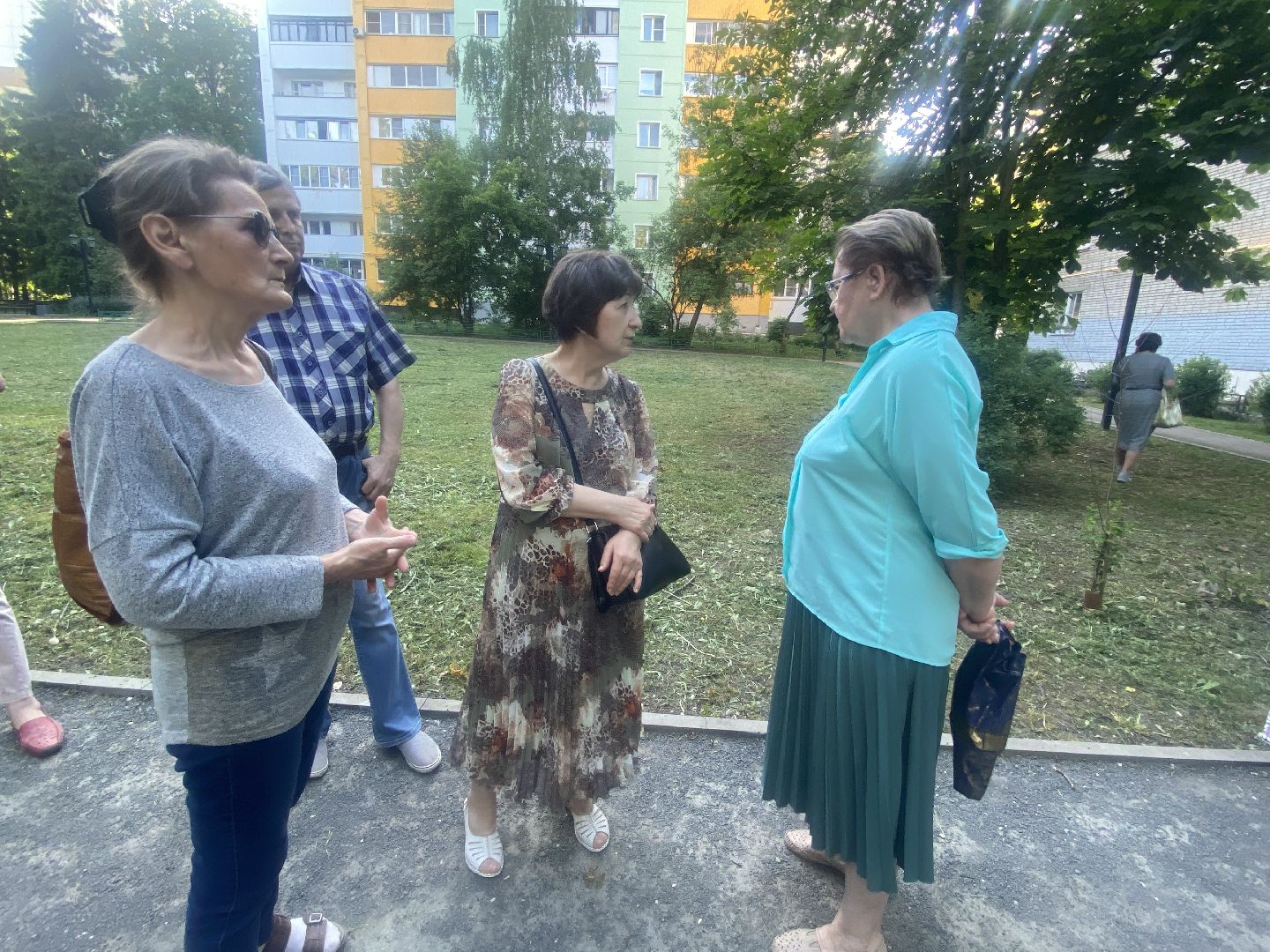 выездная администрация, микрорайон Заозерный Власиха, Капремонт МКД Власиха, благоустройство власиха, встречи с жителями,