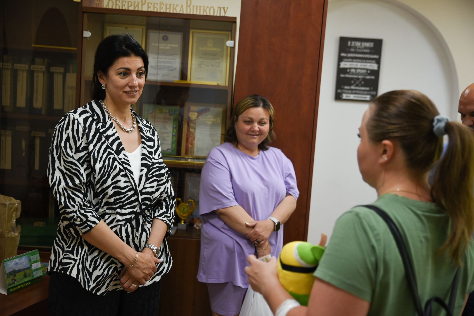 Бронницы, Благотворительность, Подарки детям, Акция Подари ребенку радость,