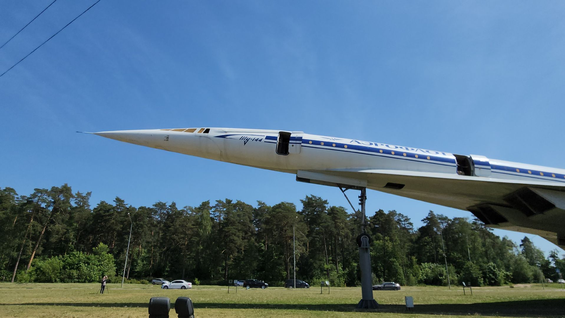 Ту-144, авторолик, памятник, монумент, взлетное положение,