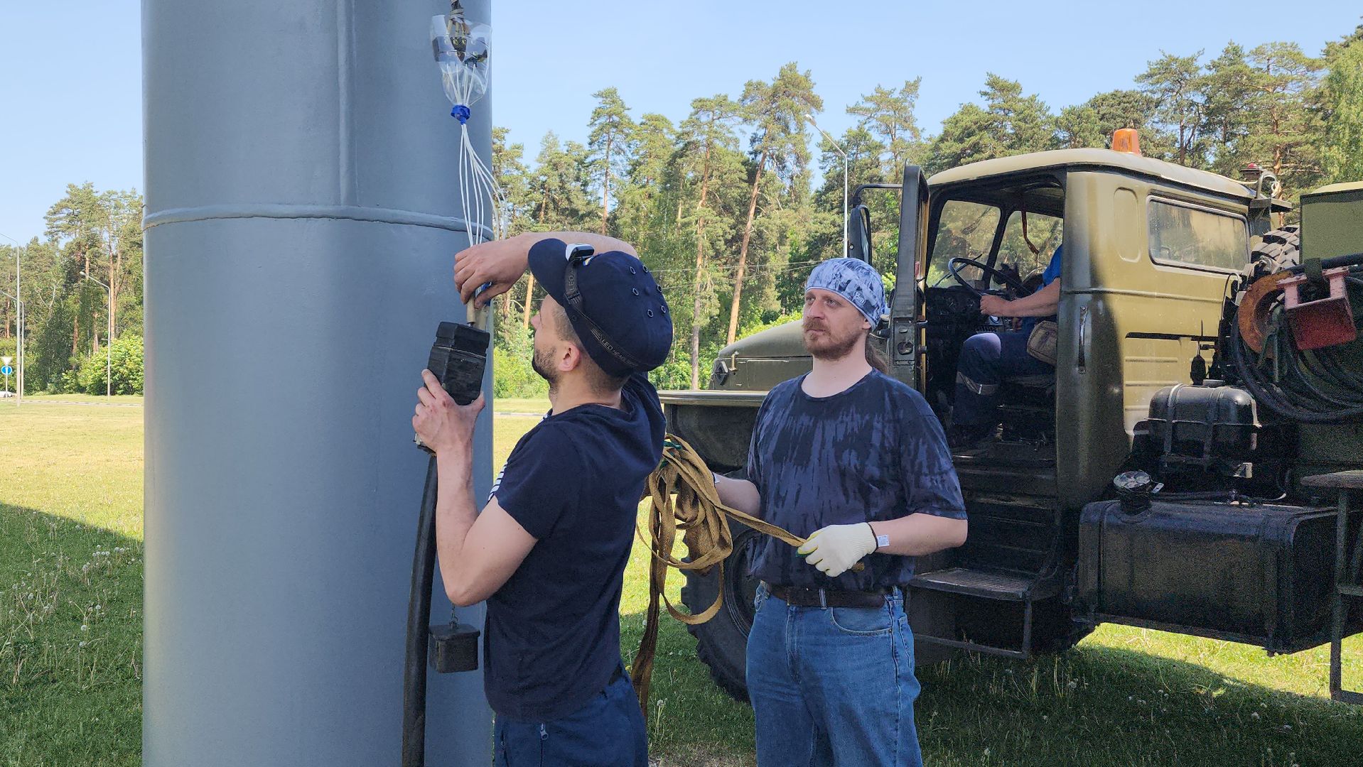 Ту-144, авторолик, памятник, монумент, взлетное положение,
