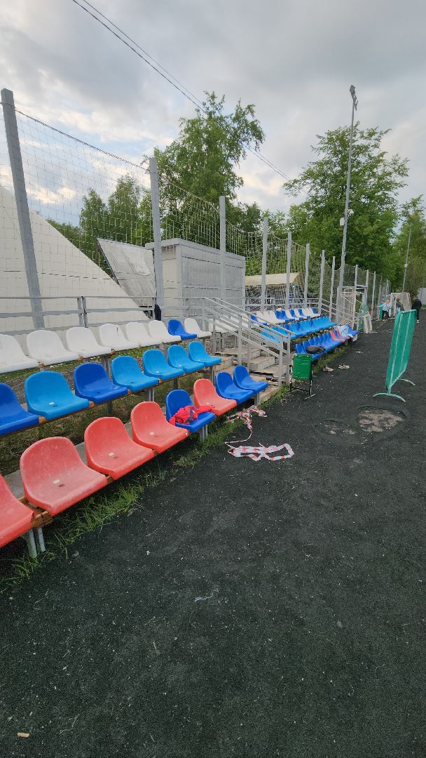 авторолик, футбол, команда, третий дивизион, Андрей Демидов, Сергей Гурченков, Метеор,