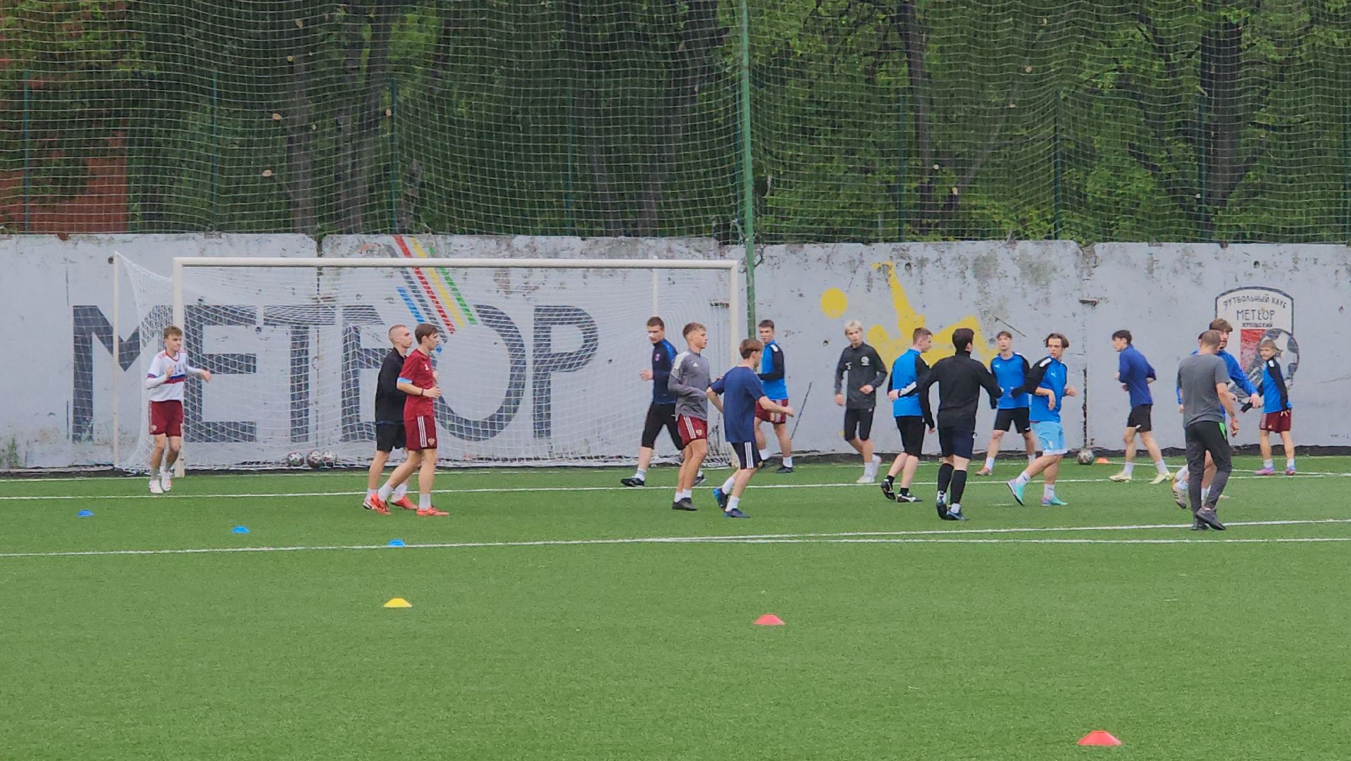 авторолик, футбол, команда, третий дивизион, Андрей Демидов, Сергей Гурченков, Метеор,