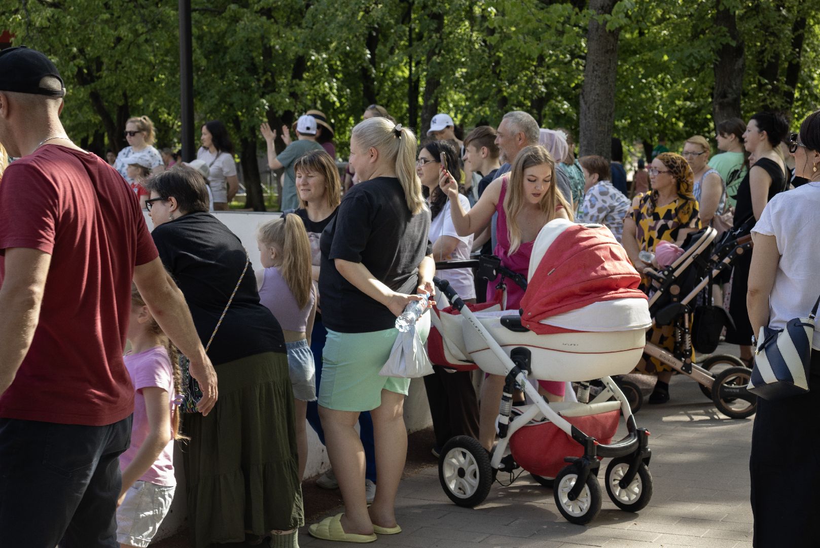 дзержинский, парк сказка, день защиты детей,