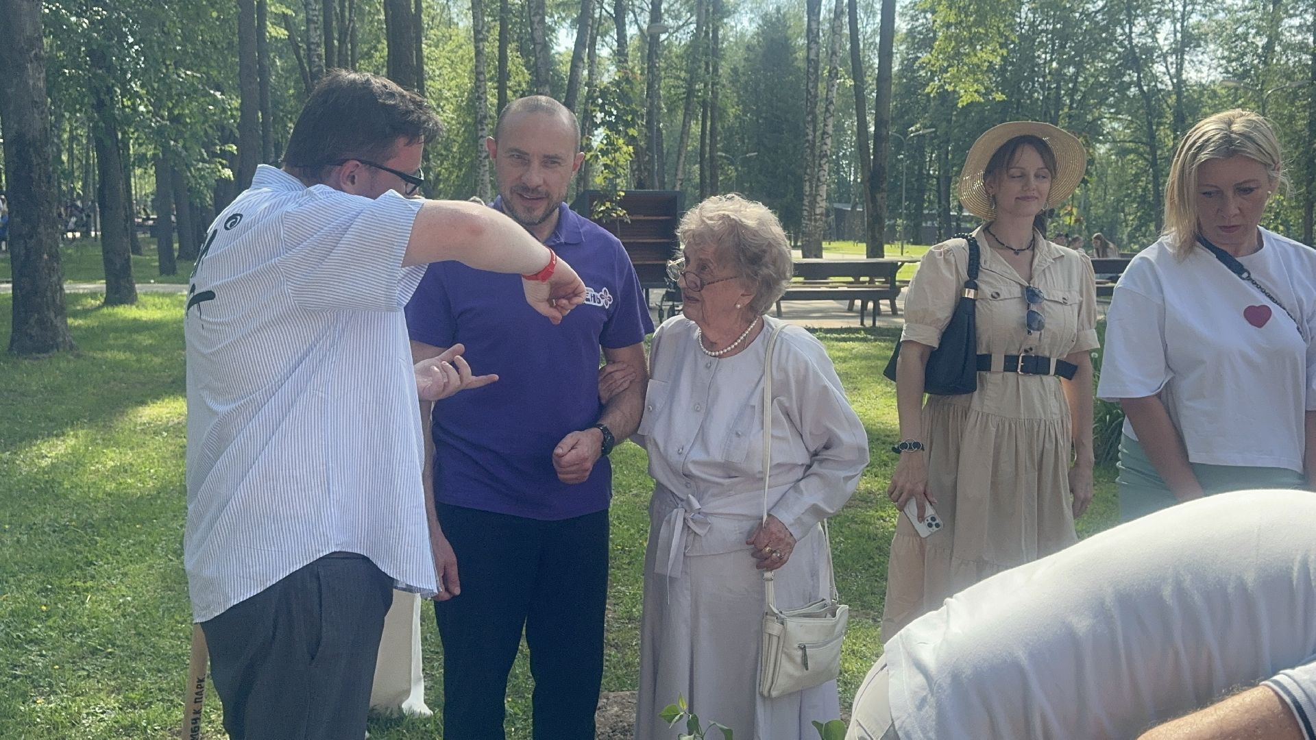 Солнечногорск, Фестиваль сирени, Высадка сирени, Мария Захарова, Праздник,