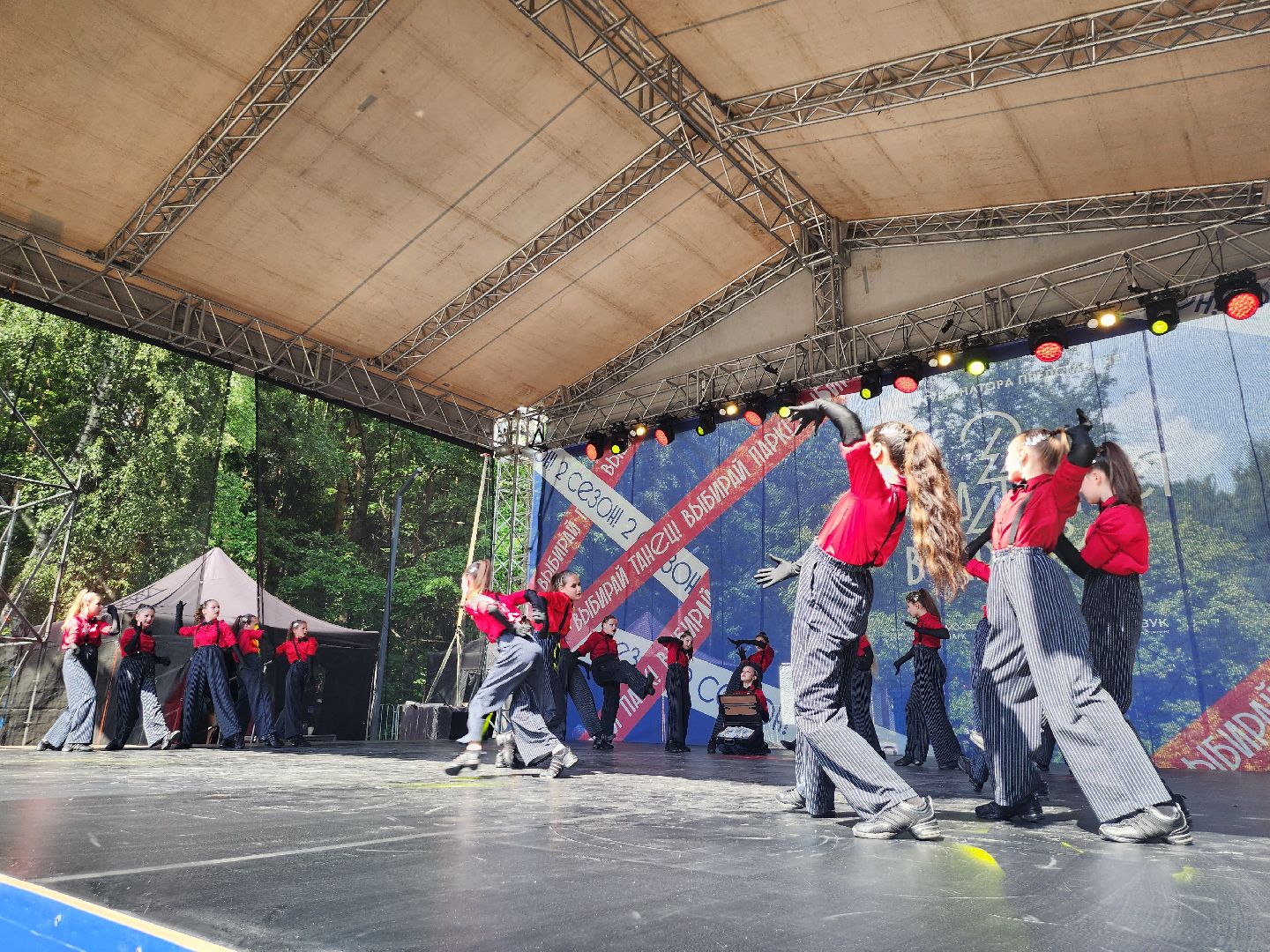 фестиваль, городтанцуетвпарках, ленинскийокруг, егордружинин, александрмогилев, танцынатнт, видное, апаринки,