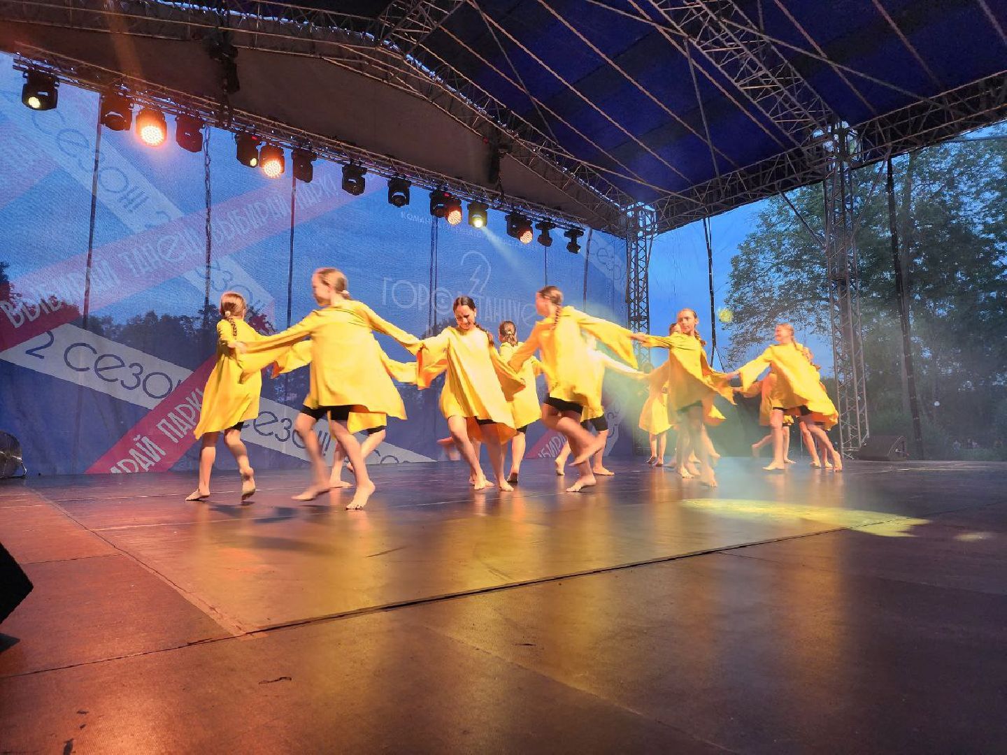 чехов, культура, город танцует в парках, губернатор воробьев, егор дружинин,