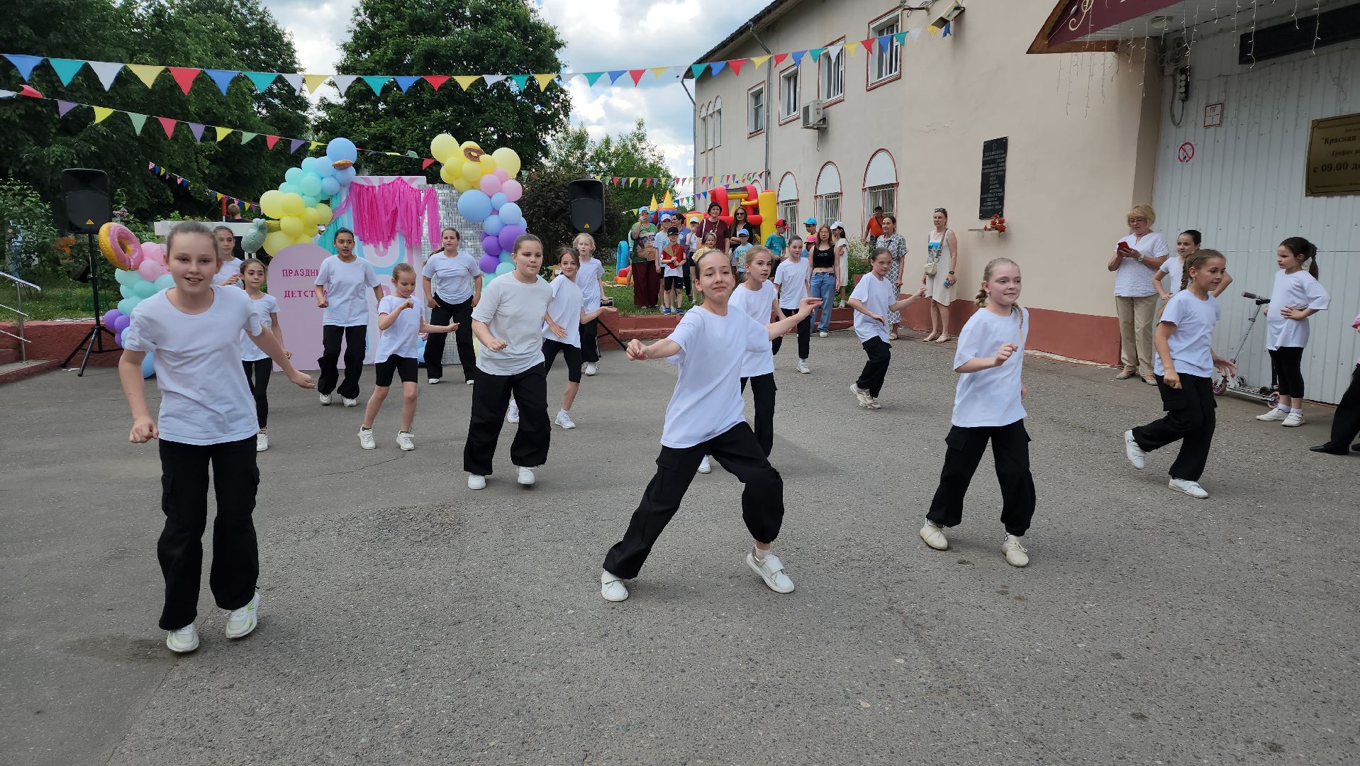 Лобня, Праздник для детей, дети, дом культуры, досуг,