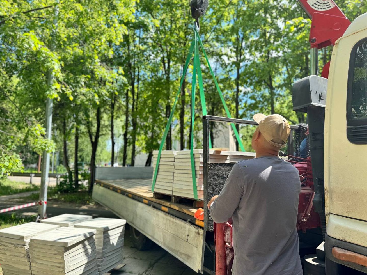 управляющая компания, восход, светодиодная композиция, арт объект,