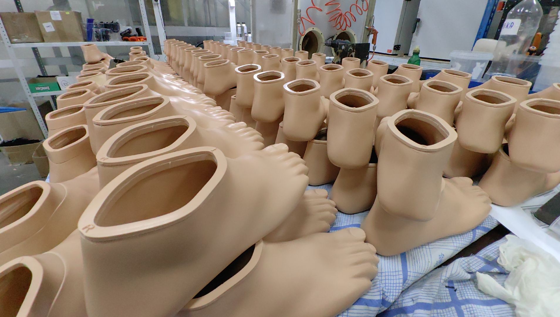 завод метиз, протезы конечностей, выставка, производство протезов, щёлково,