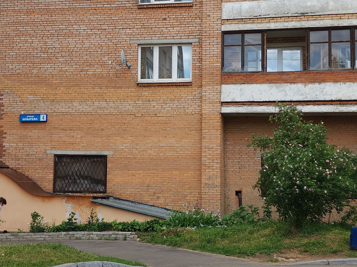 подготовка к открытию летнего сезона, игровая площадка, благоустройство дворов,