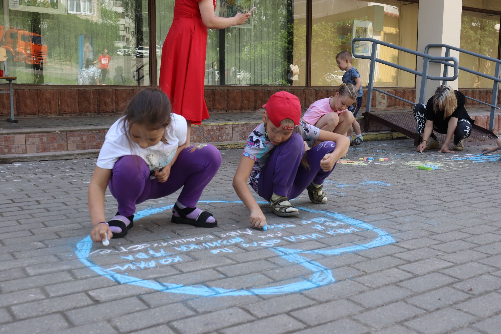 дзержинский, школа искусств, удельнова,