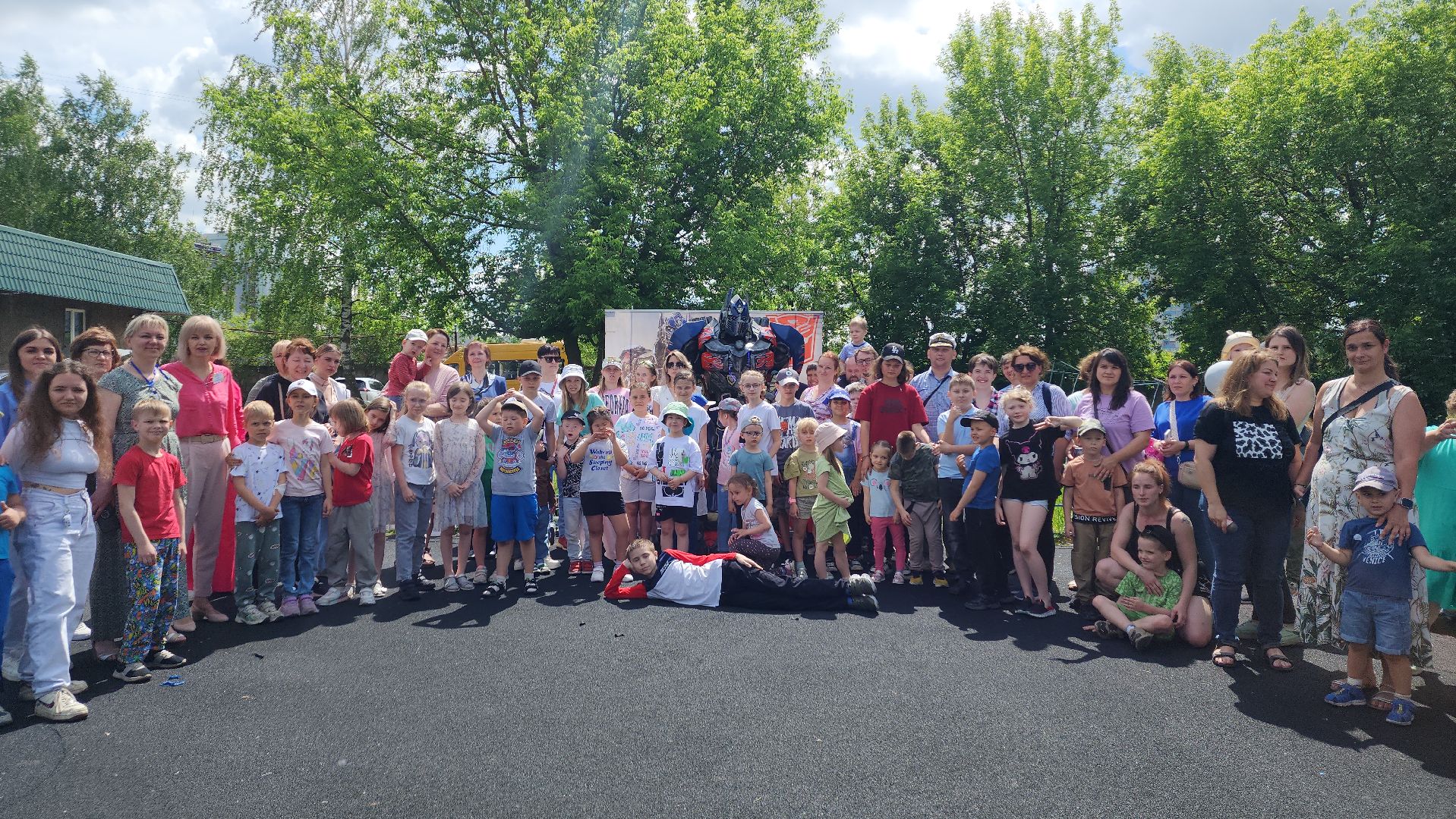 ивантеевка, дети, благотворительая акция, шоу, аниматоры, подарки, дети с овз,