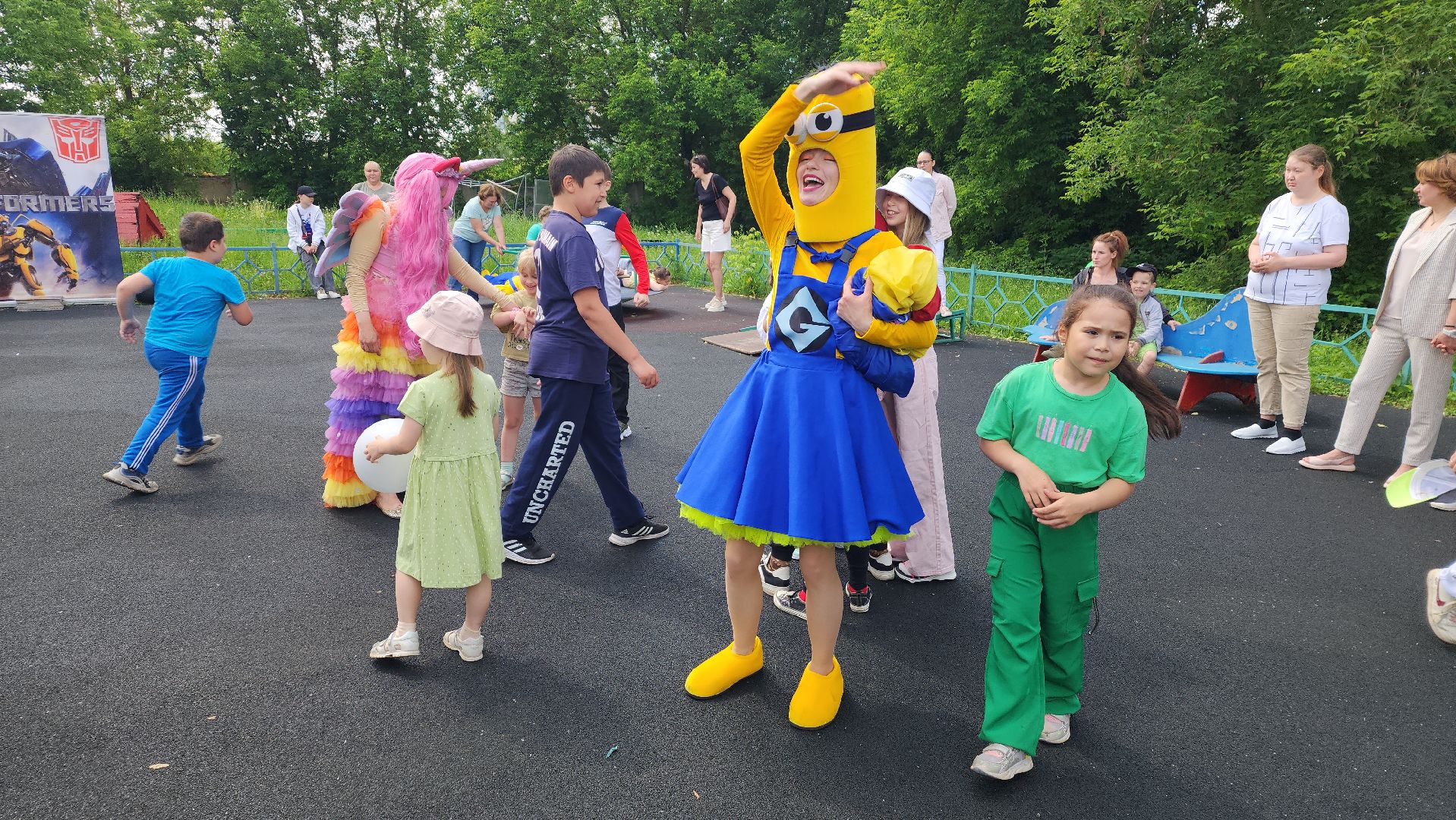 ивантеевка, дети, благотворительая акция, шоу, аниматоры, подарки, дети с овз,