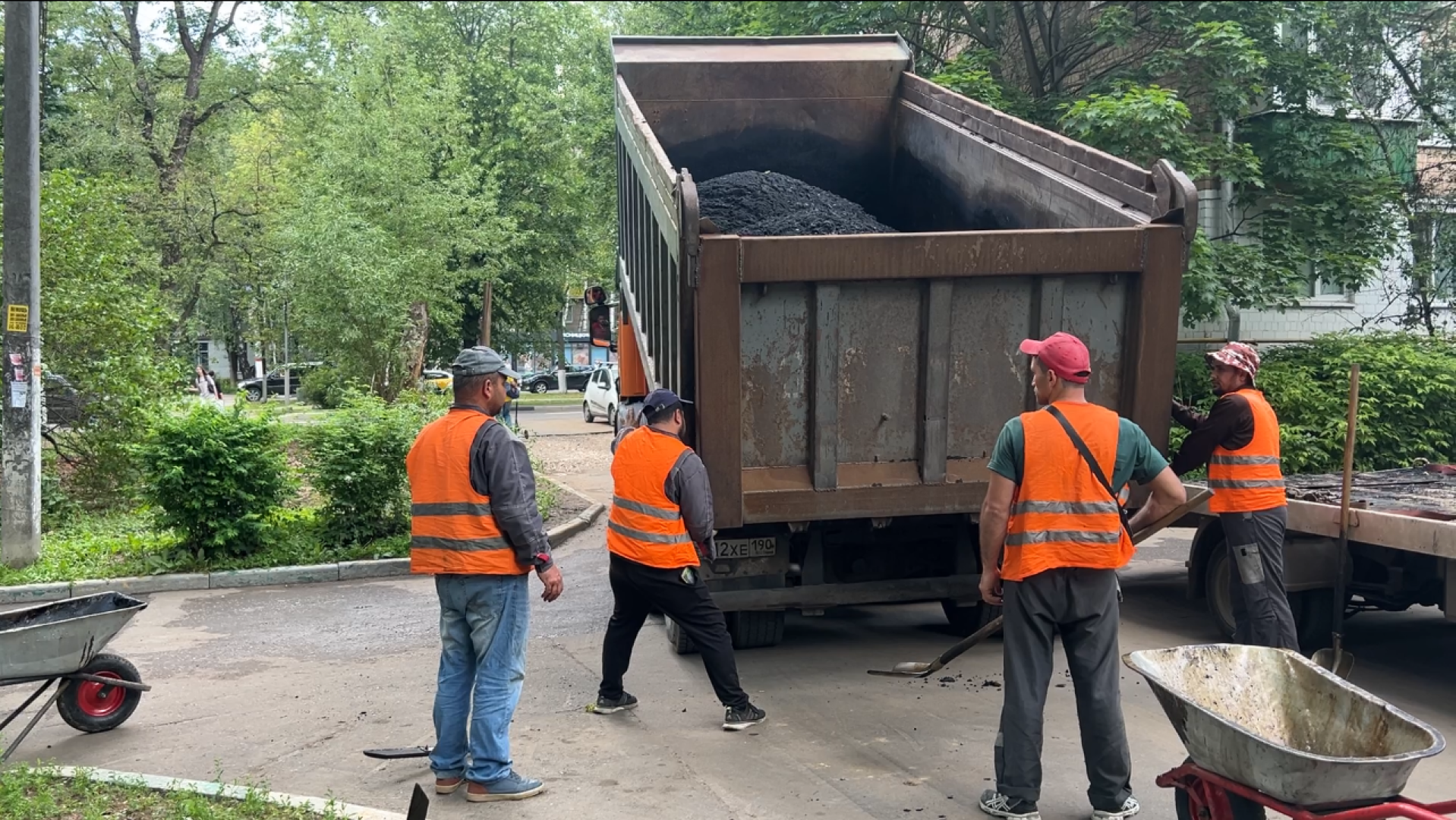 химки, ремонт дорог во дворах, ямочный ремонт, благоустройство,