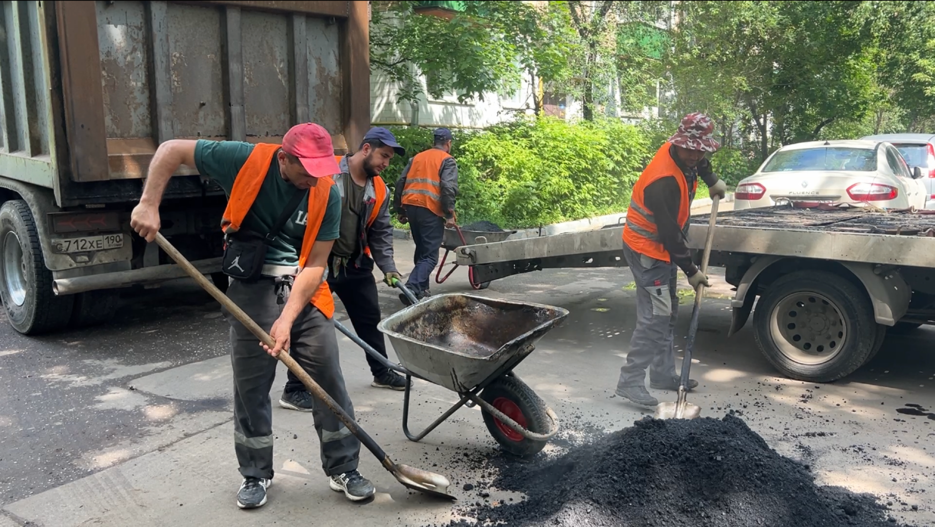 химки, ремонт дорог во дворах, ямочный ремонт, благоустройство,